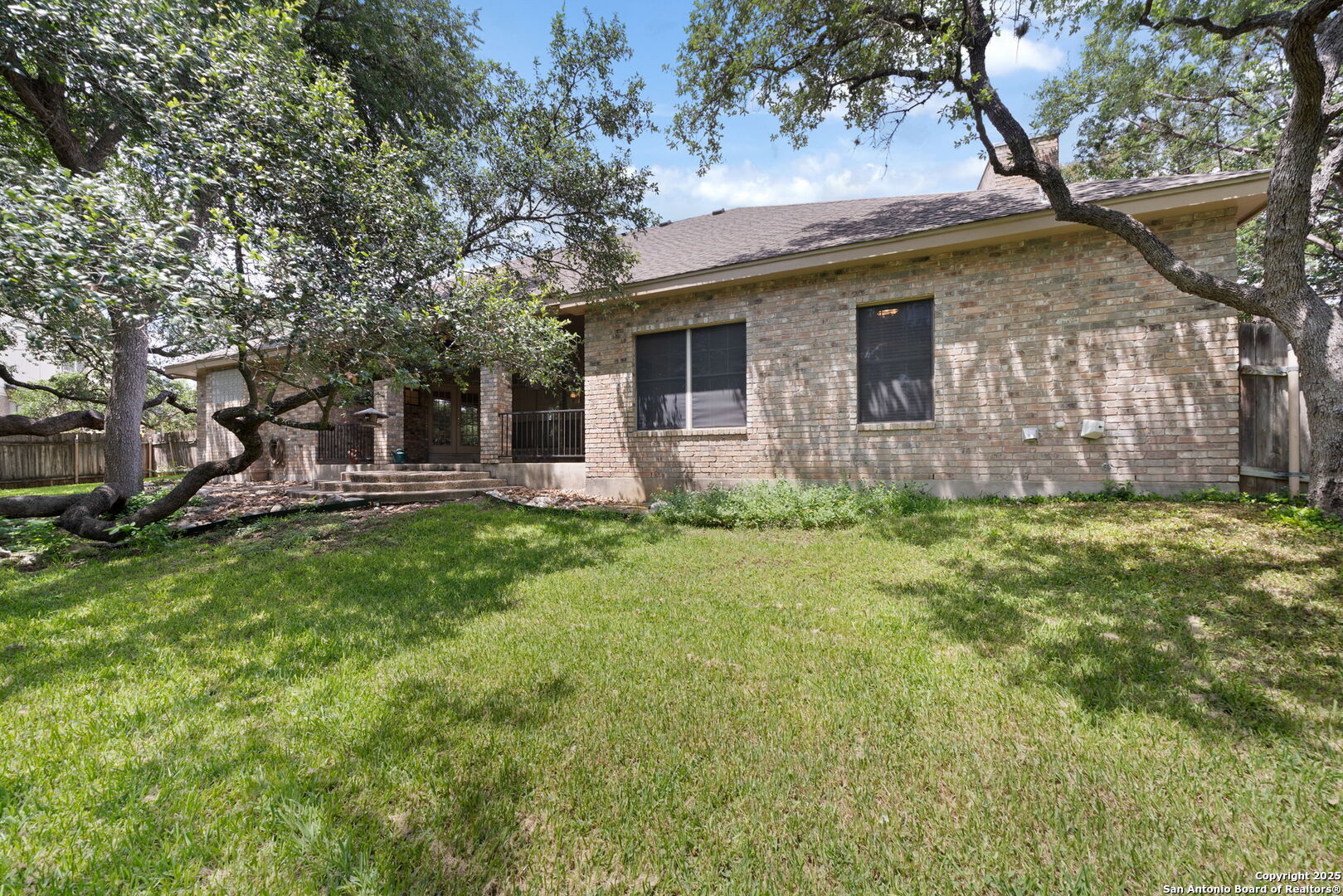 7310 Clear Rock