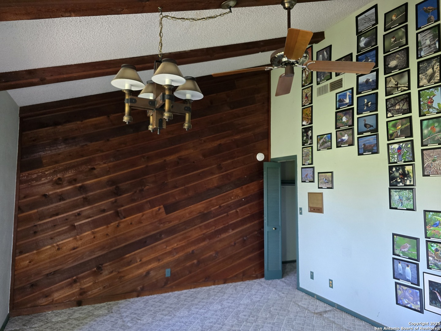 9840 Tower View