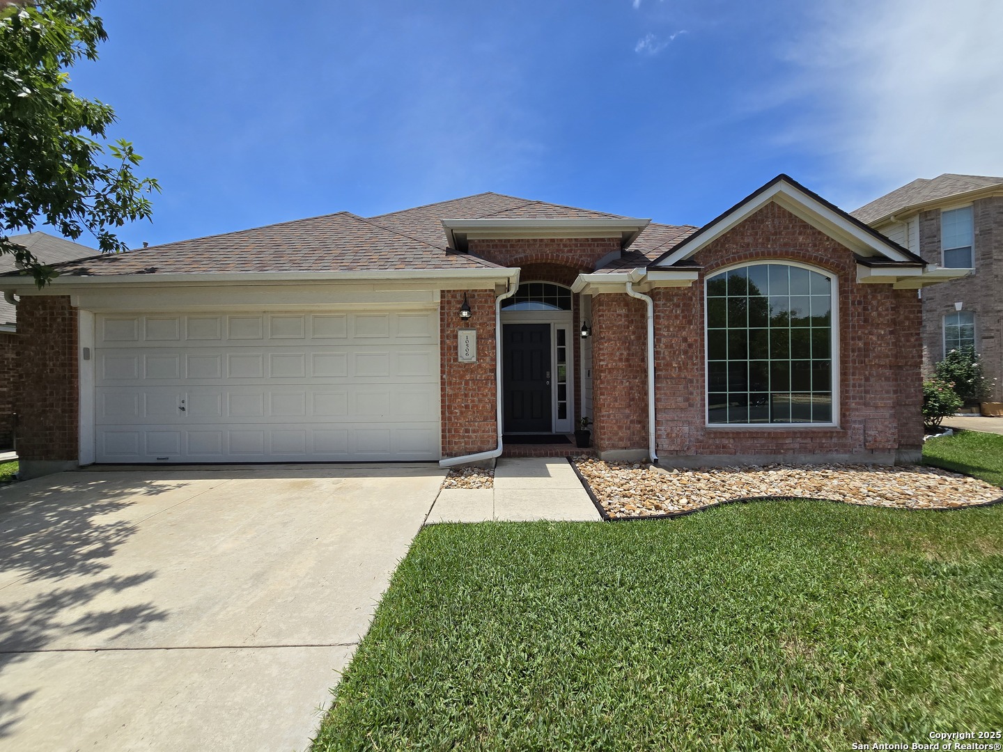 10506 Canyon River