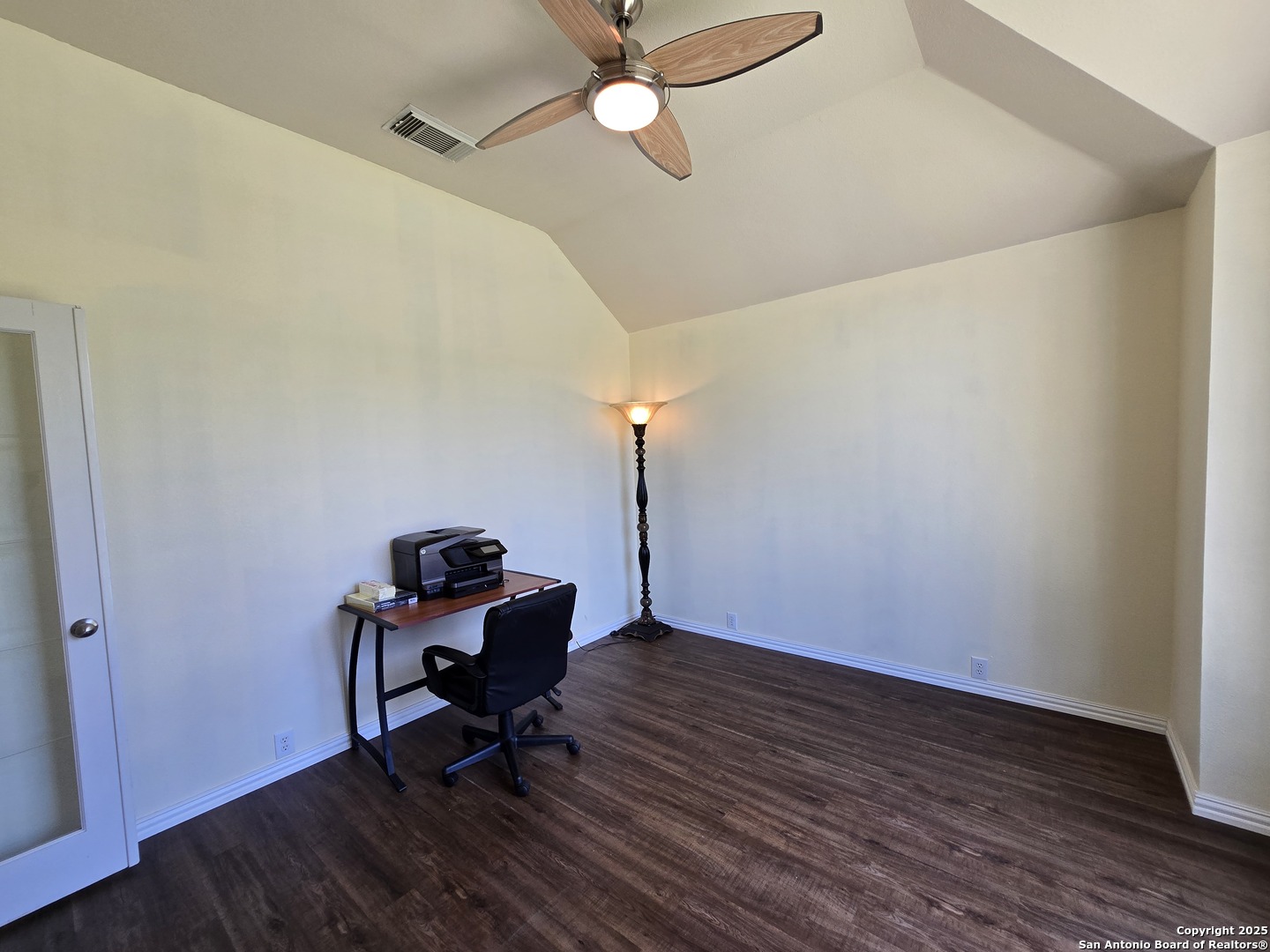 10506 Canyon River
