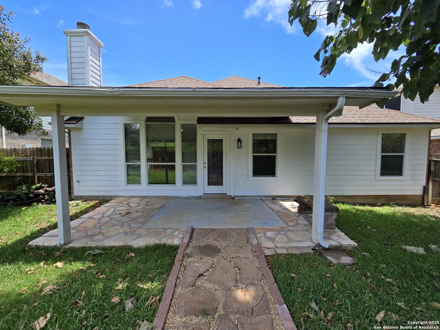 10506 Canyon River