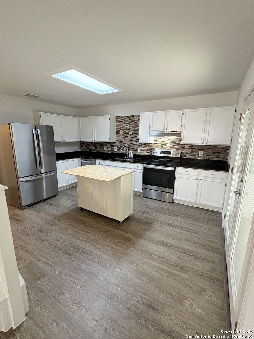 7634 Woller Trail