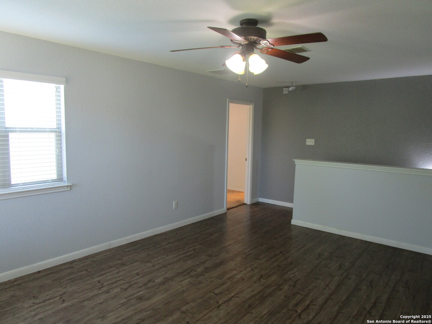 1011 Sundance
