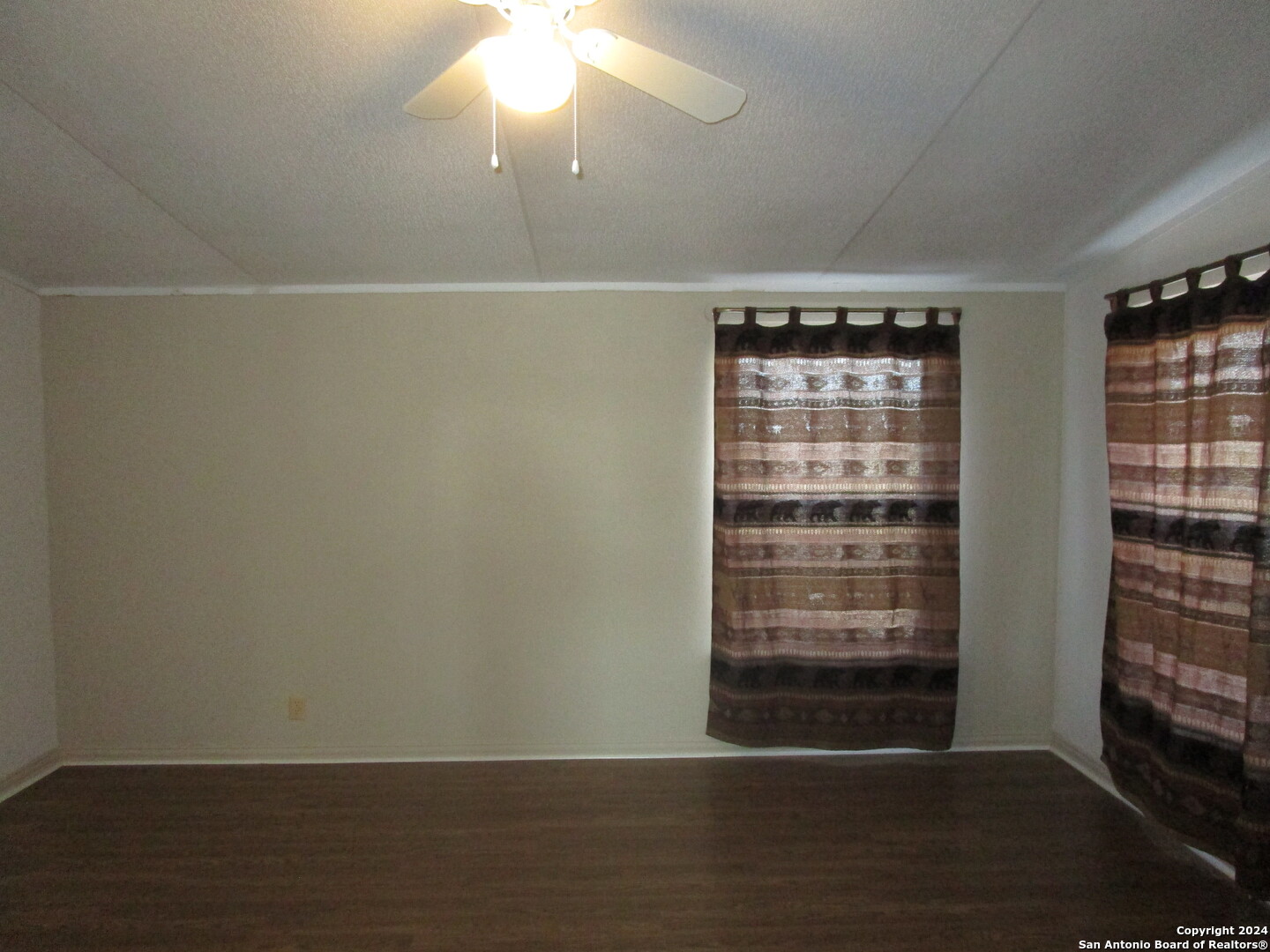 145 COUNTY ROAD 5635