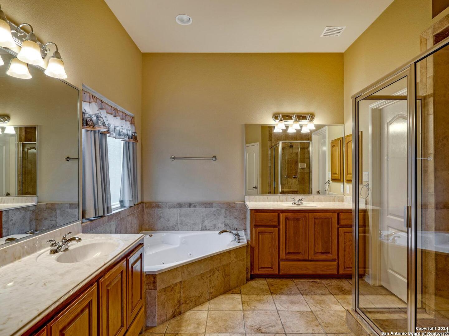 18705 Lookout Mountain