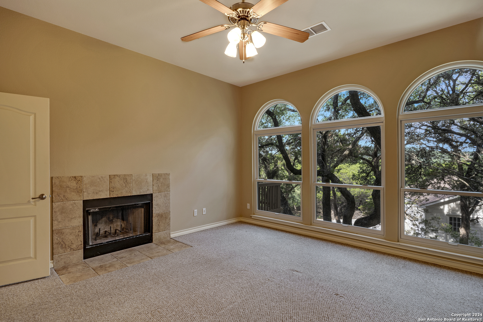 18705 Lookout Mountain