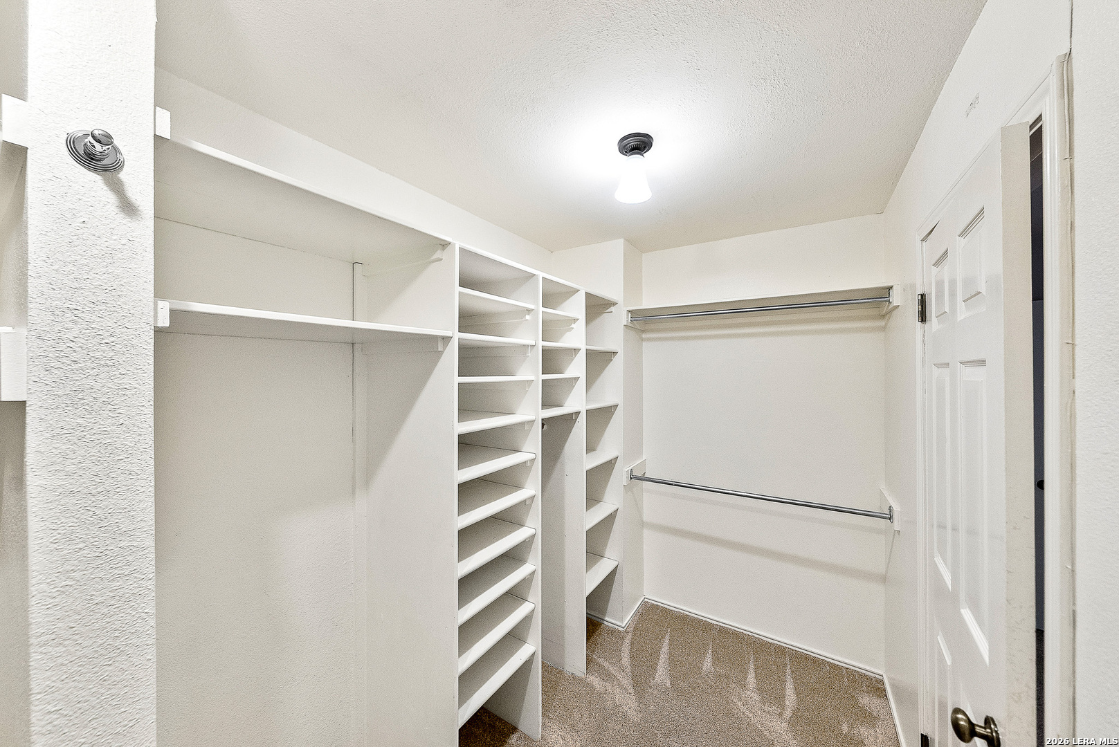 2831 Peppermill Run