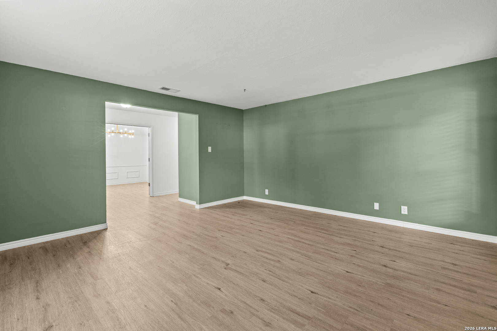 2831 Peppermill Run