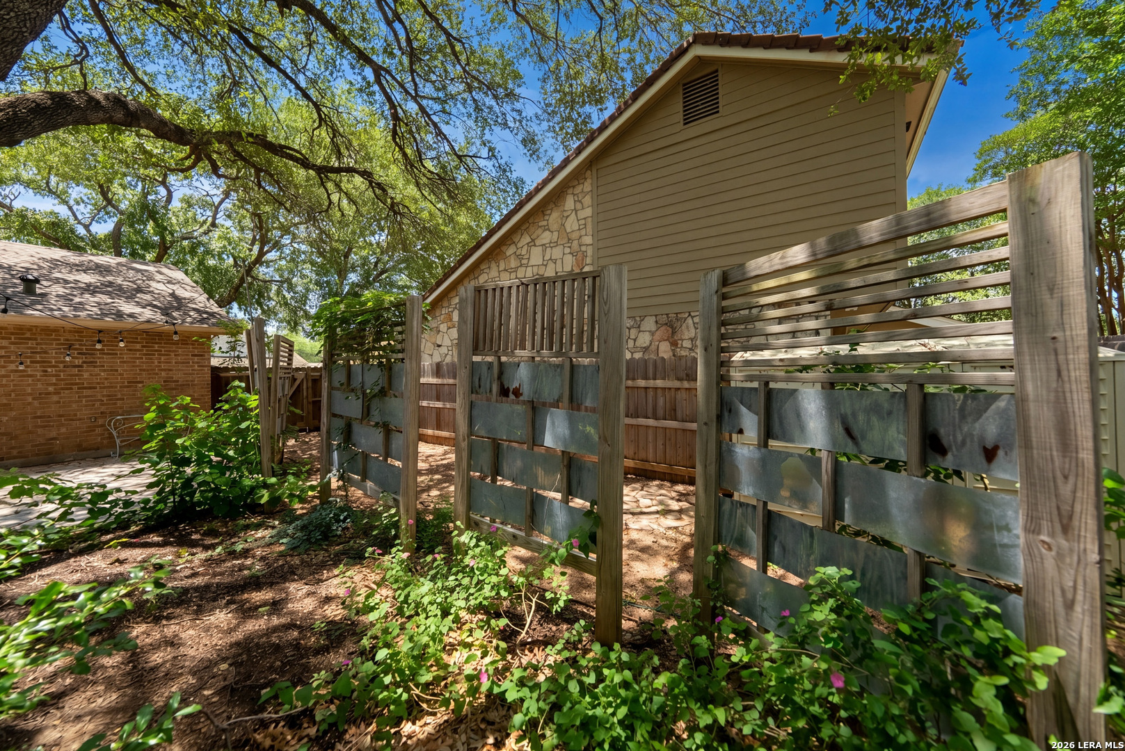 2831 Peppermill Run