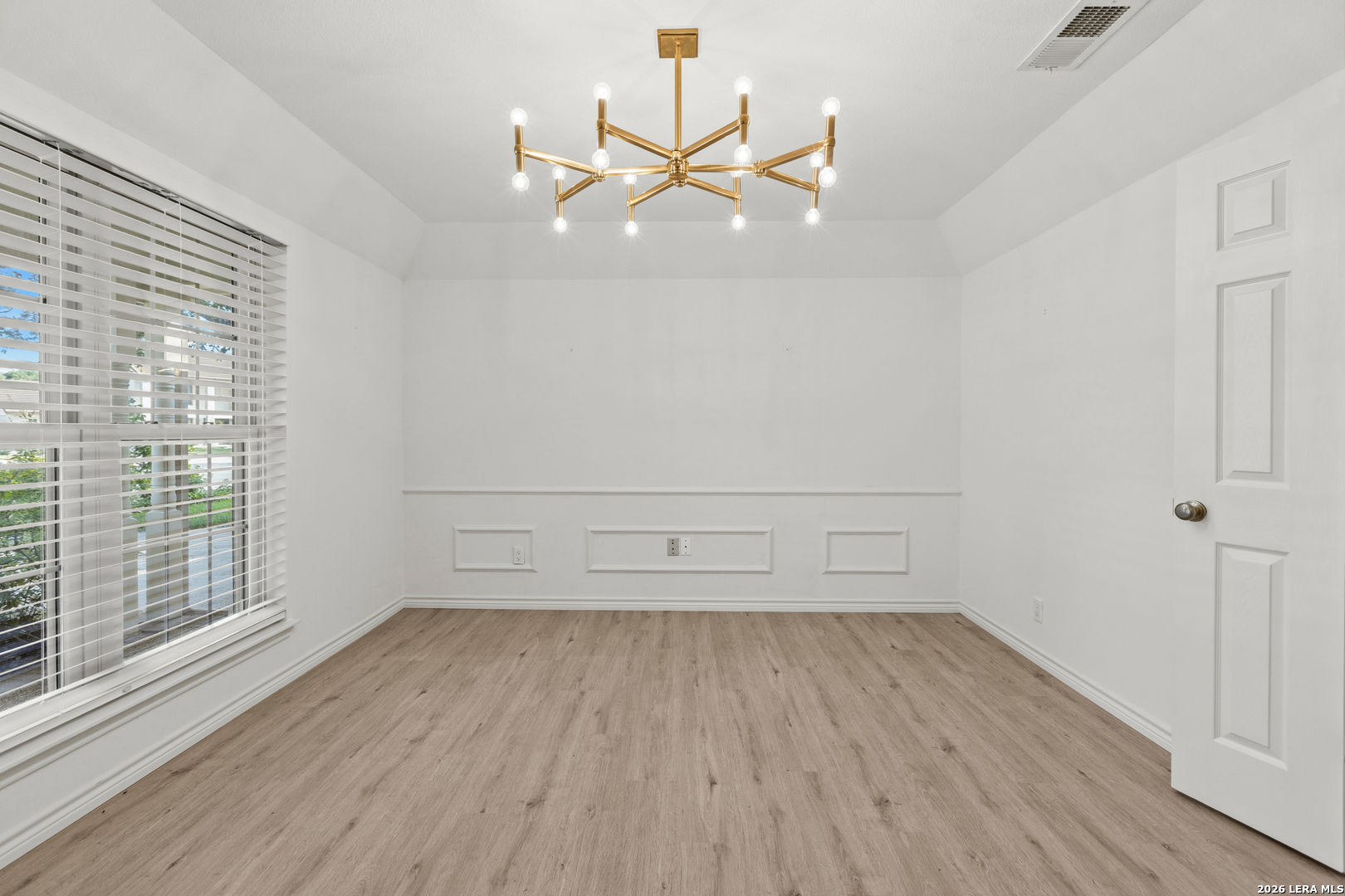 2831 Peppermill Run