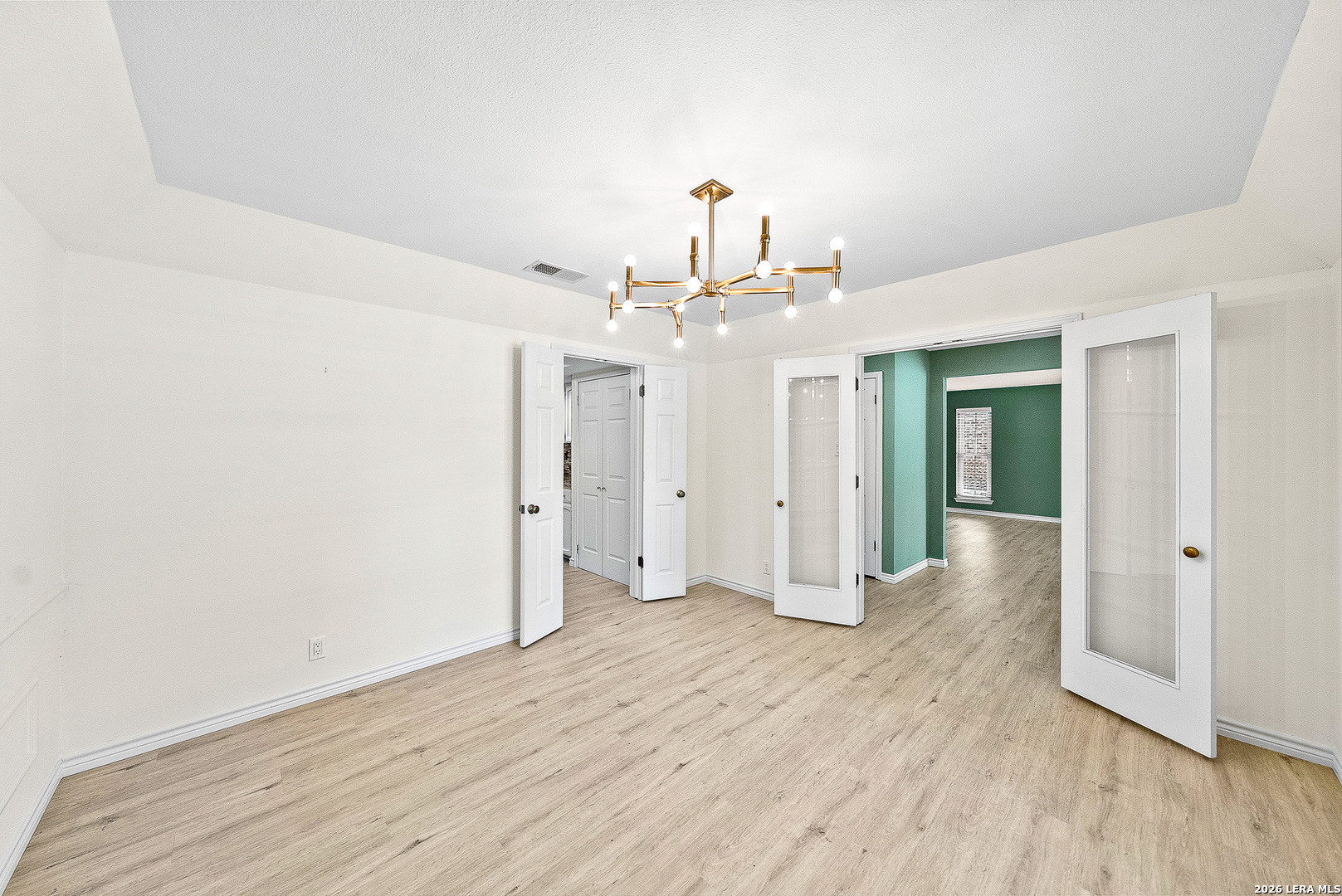 2831 Peppermill Run