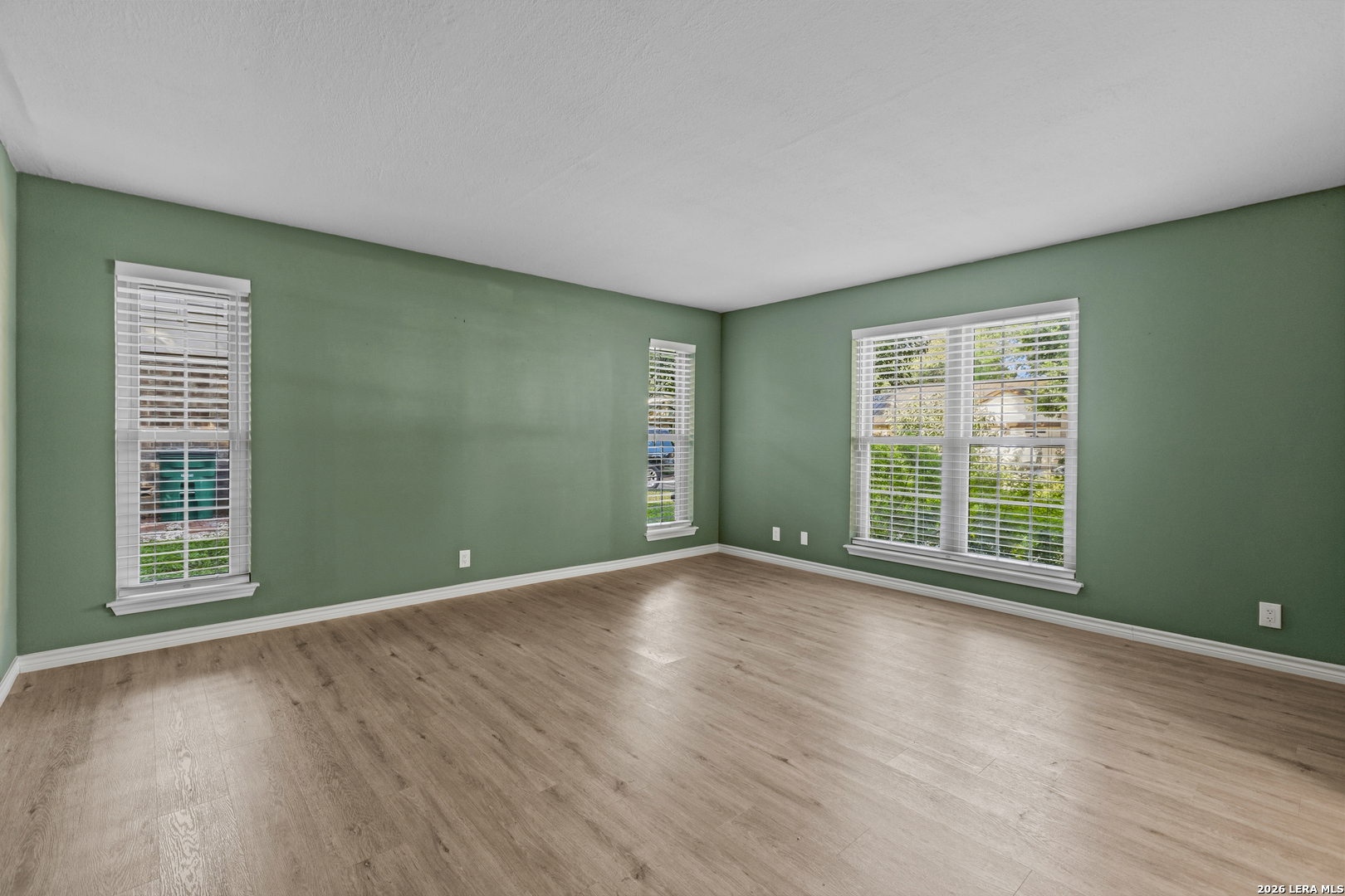 2831 Peppermill Run