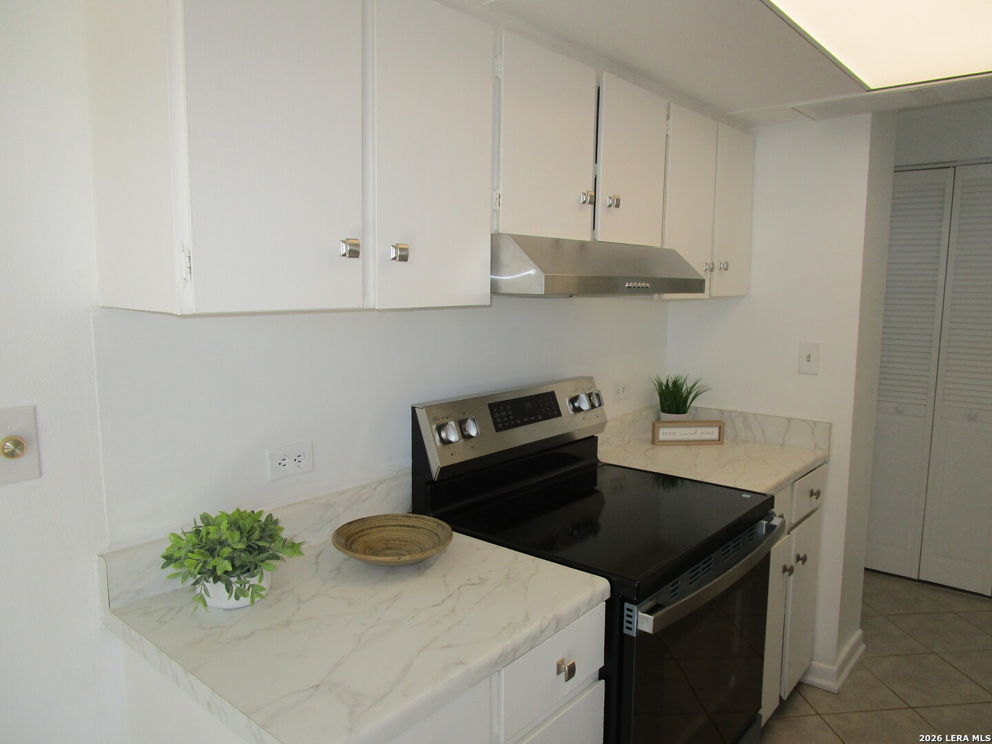 7039 San Pedro Ave Unit: 1110