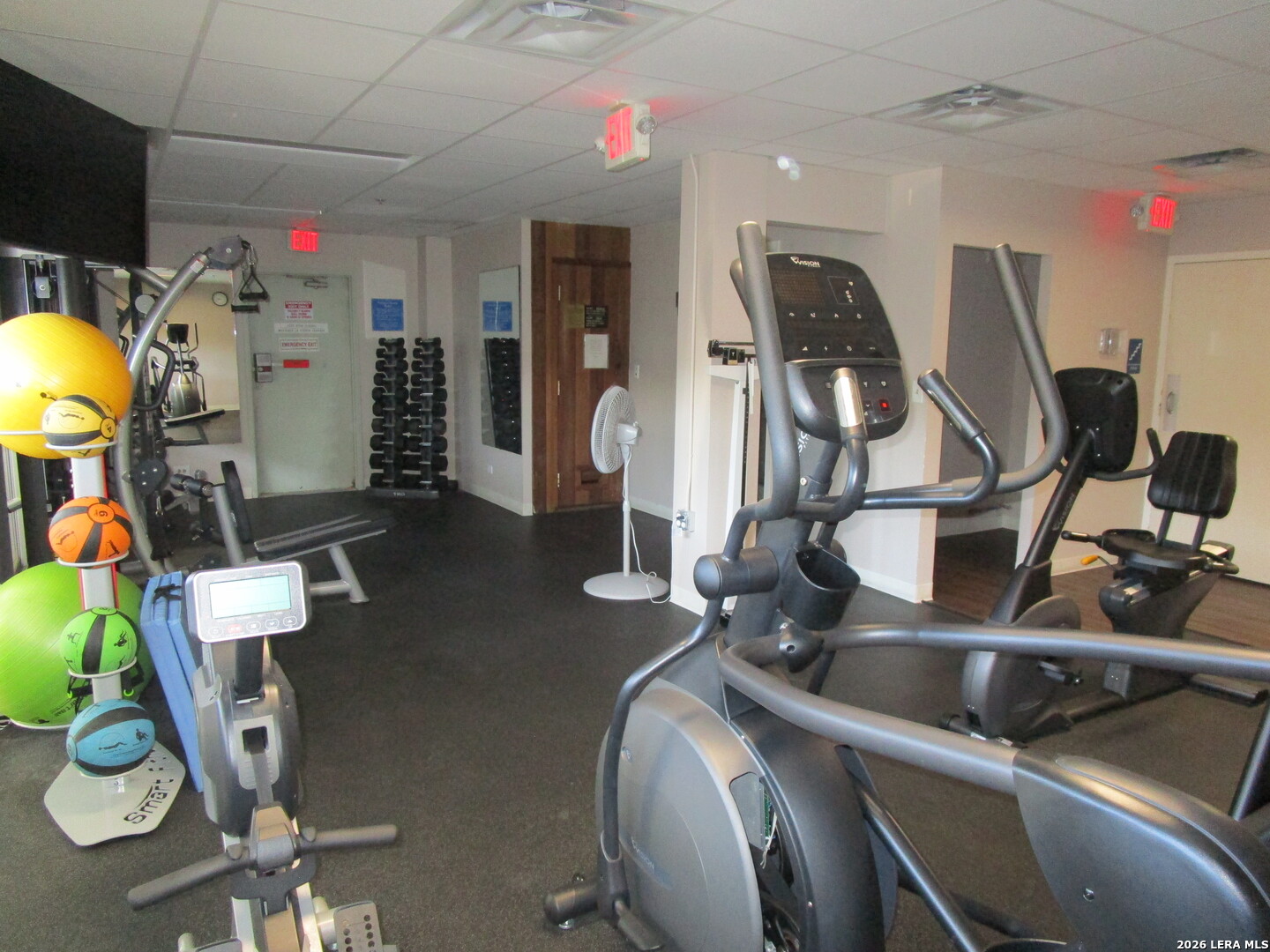 7039 San Pedro Ave Unit: 1110