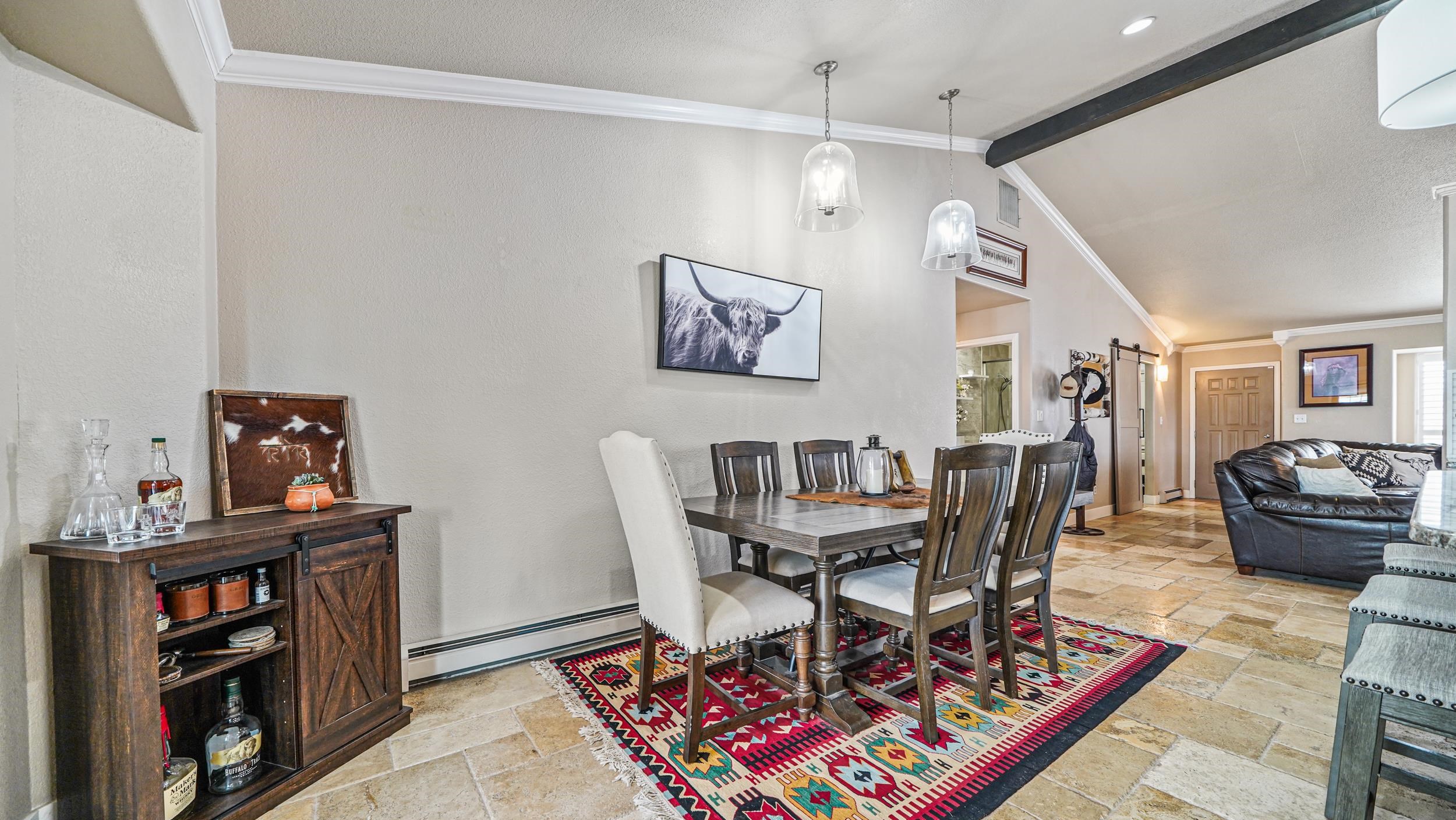 710 E Harbor Circle
