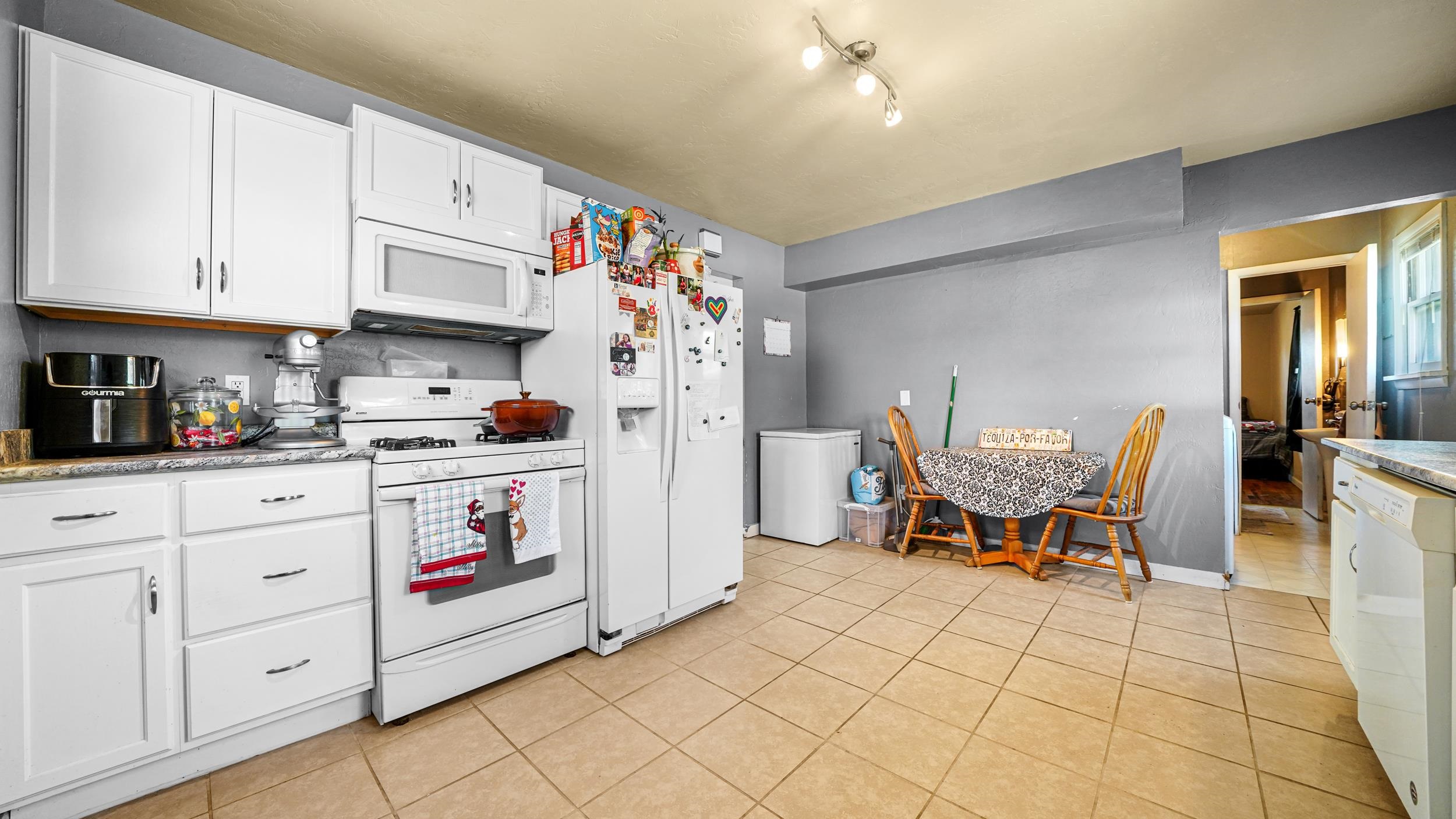 551 Ashley Lane