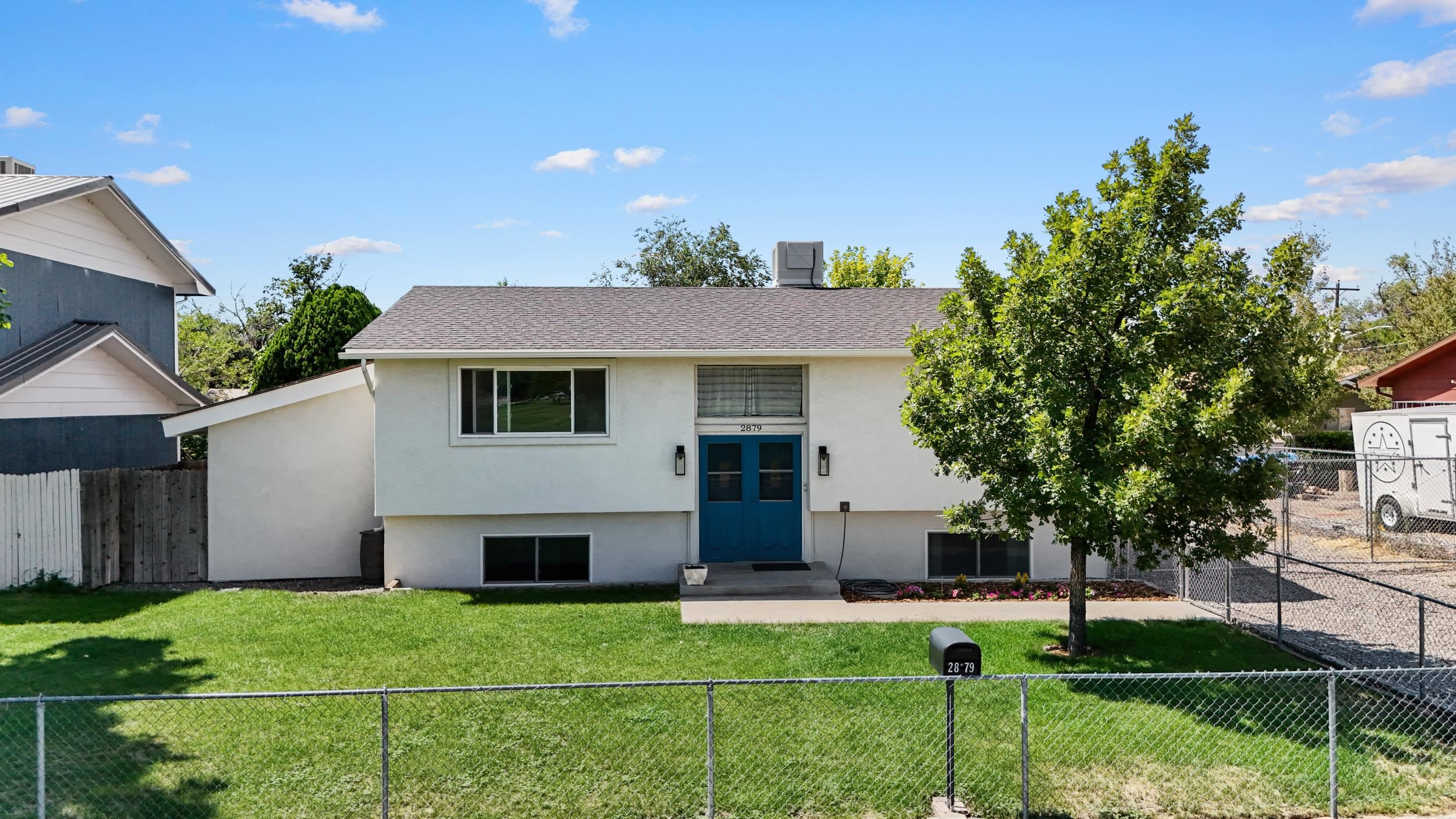 2879 Mesa Avenue