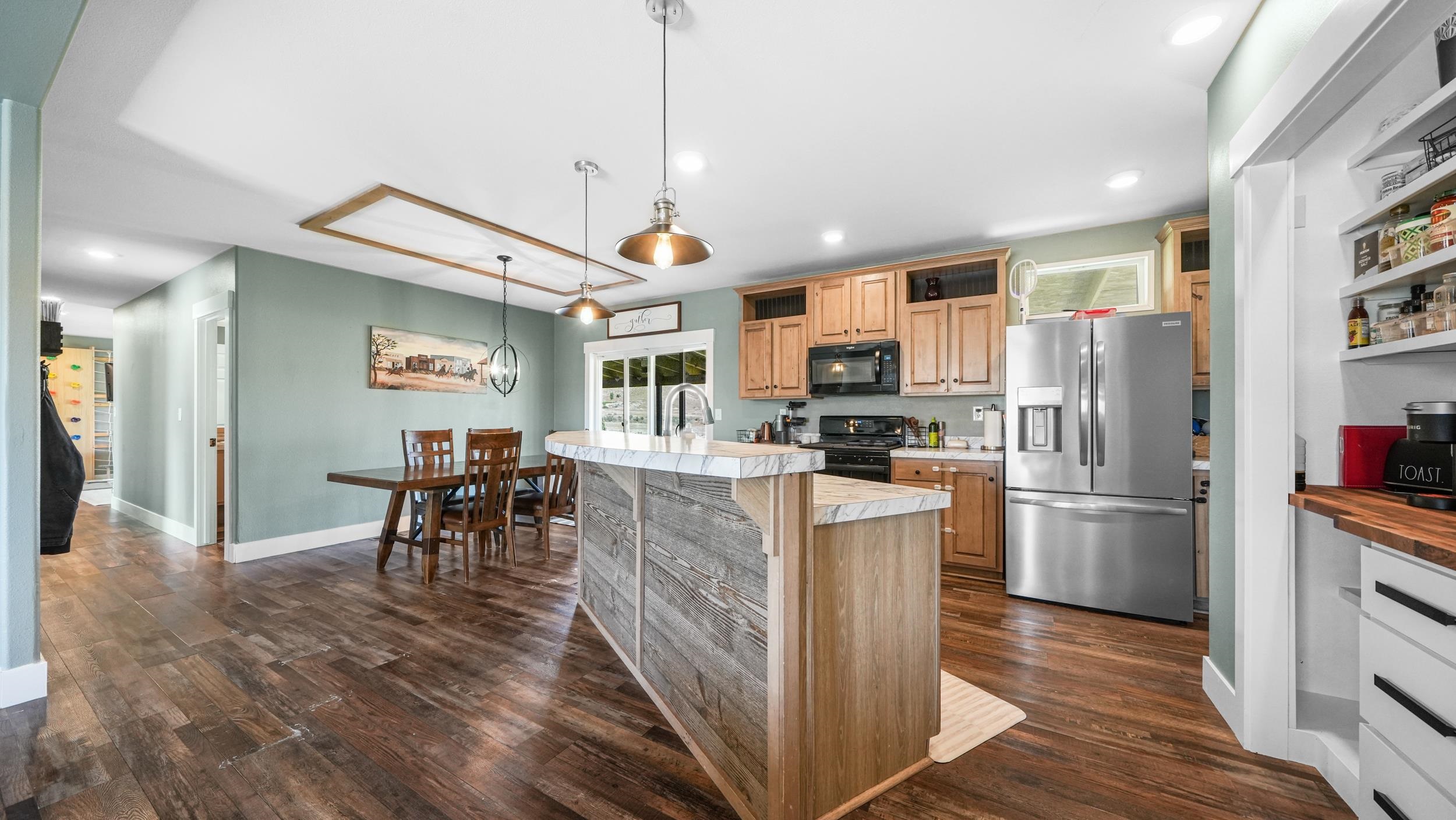 1750 Oasis Drive