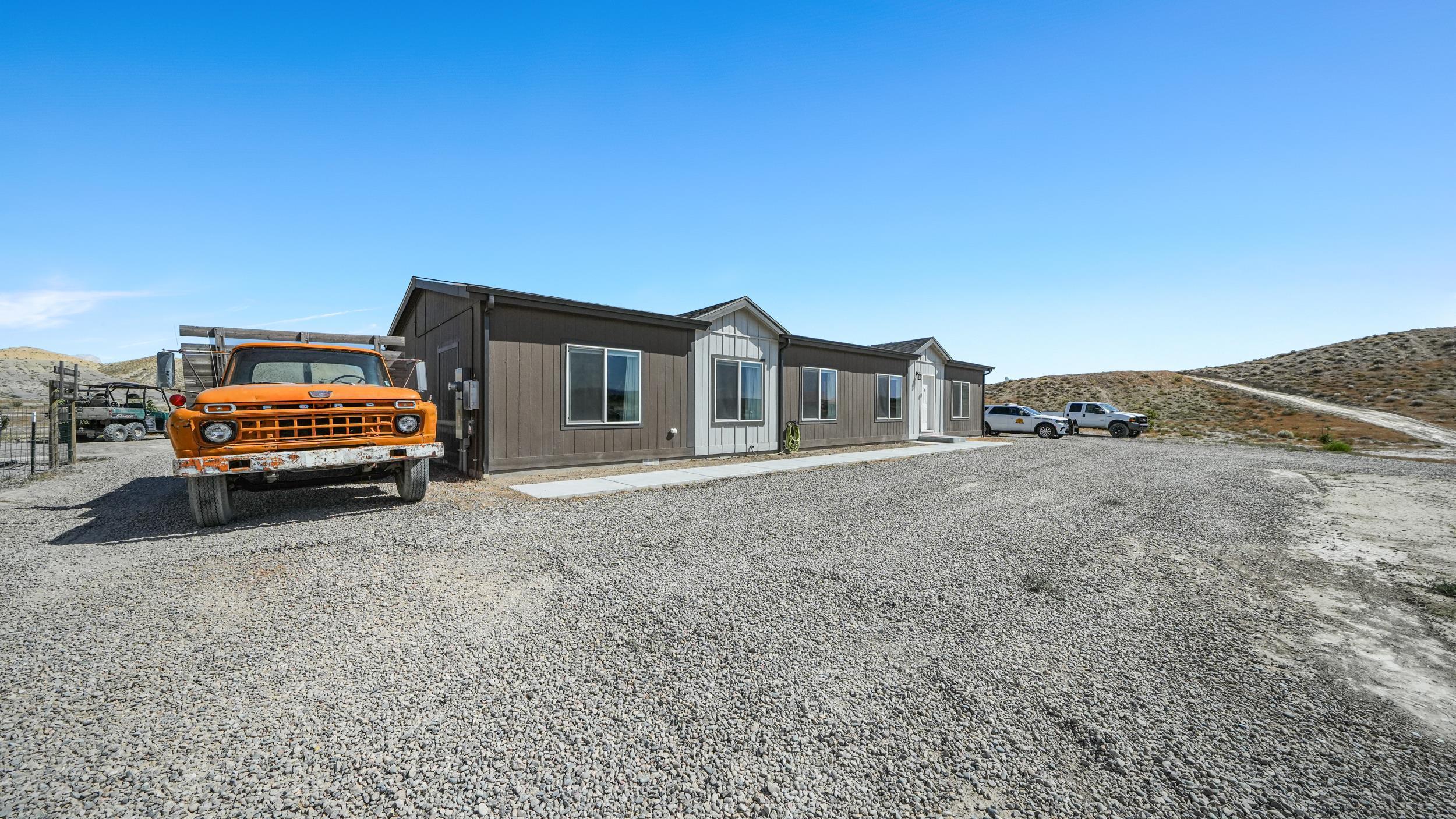 1750 Oasis Drive