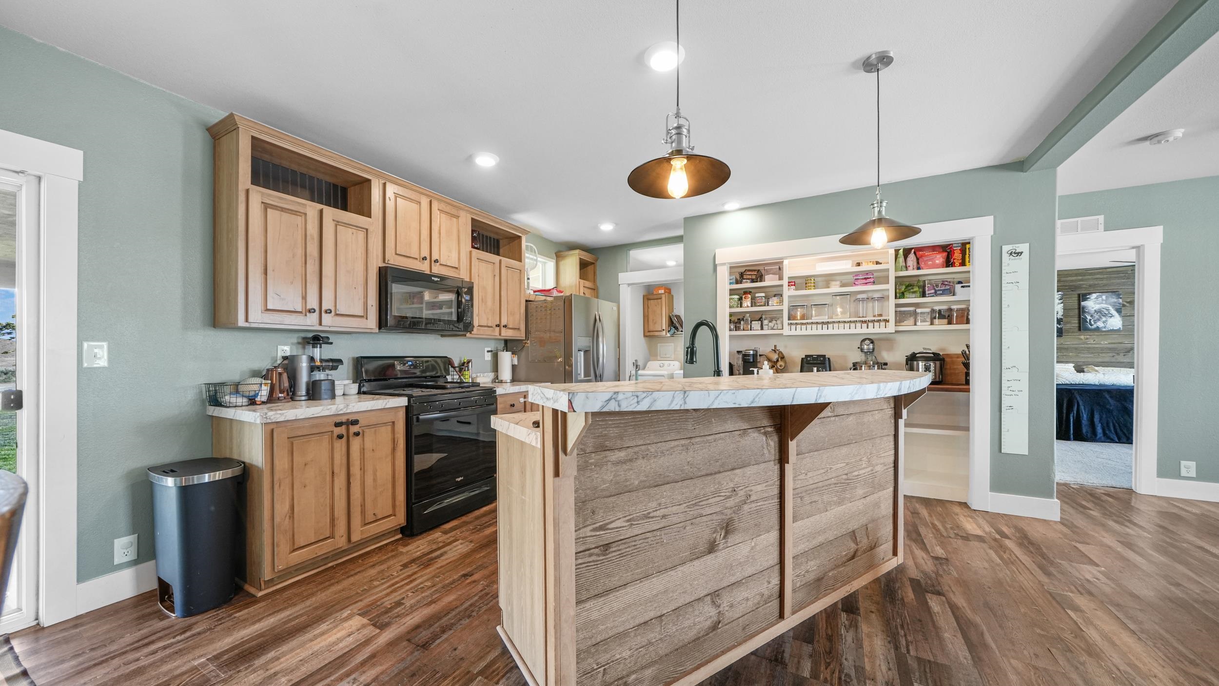 1750 Oasis Drive