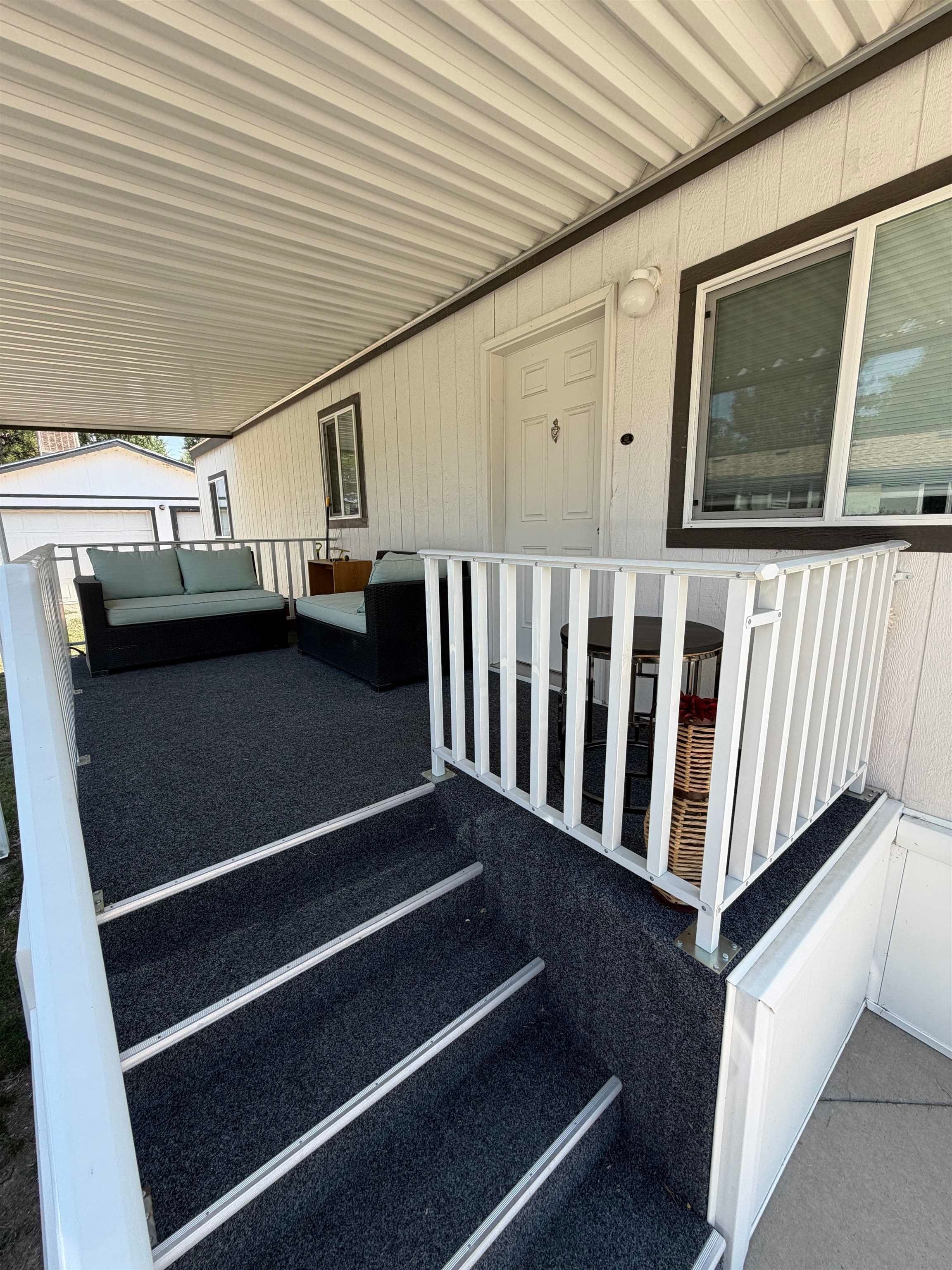 435 32 Road Unit: 128