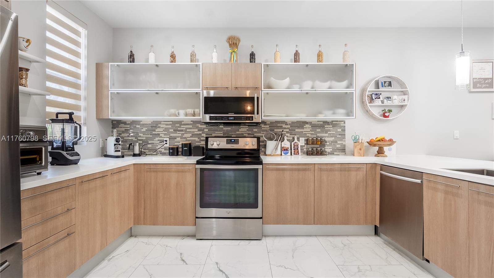 466 SE 1st Circle