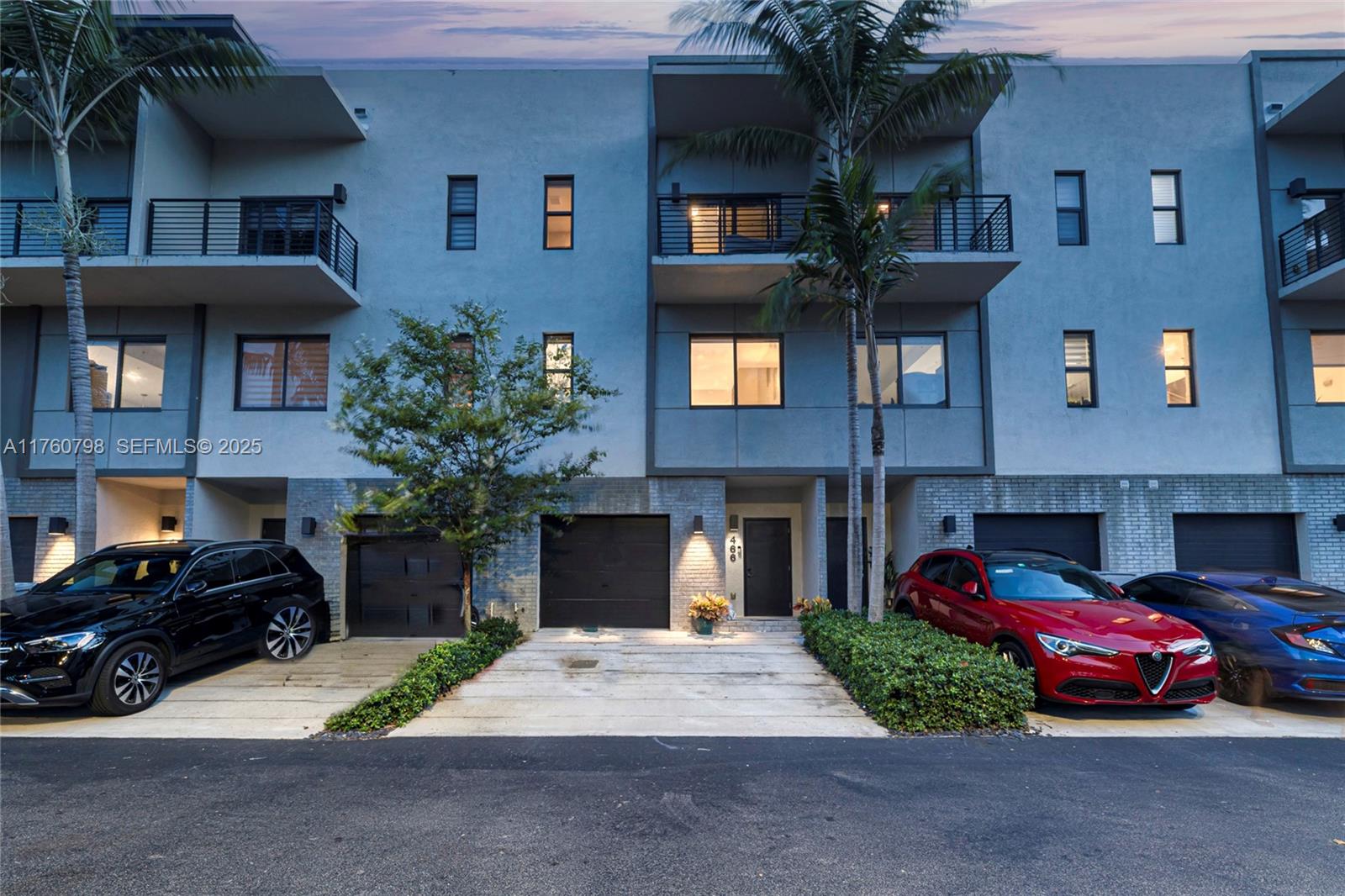 466 SE 1st Circle