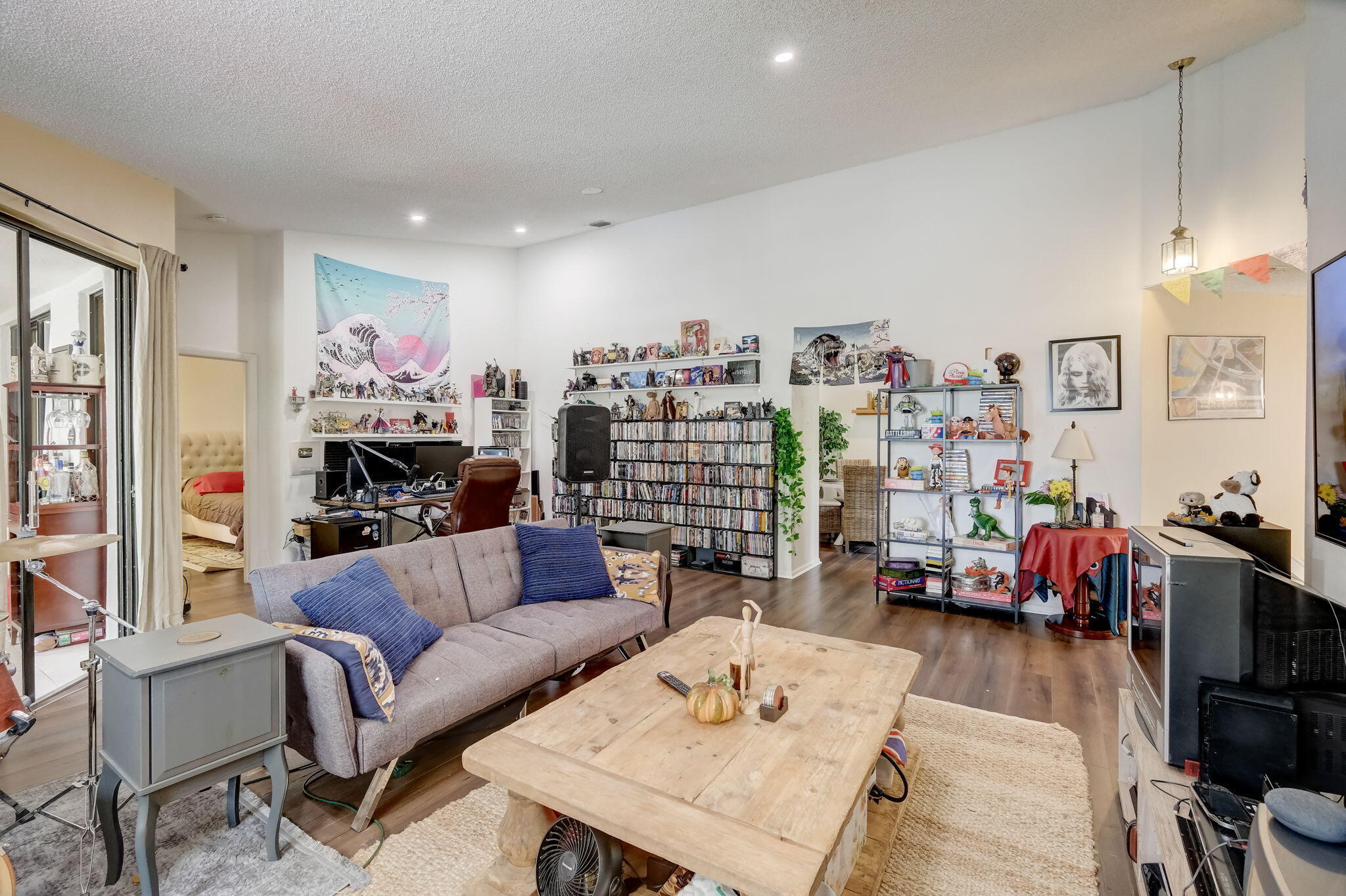 5091 Splendido Court N