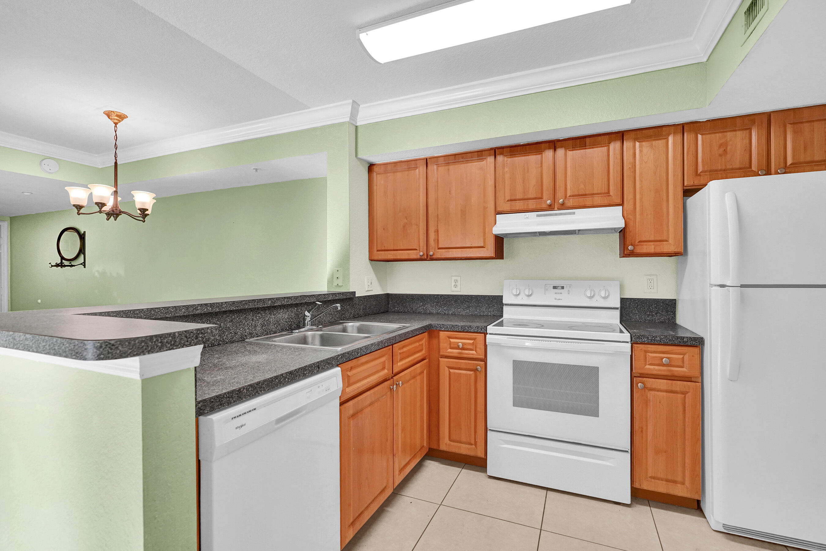 15075 Michelangelo Boulevard 103