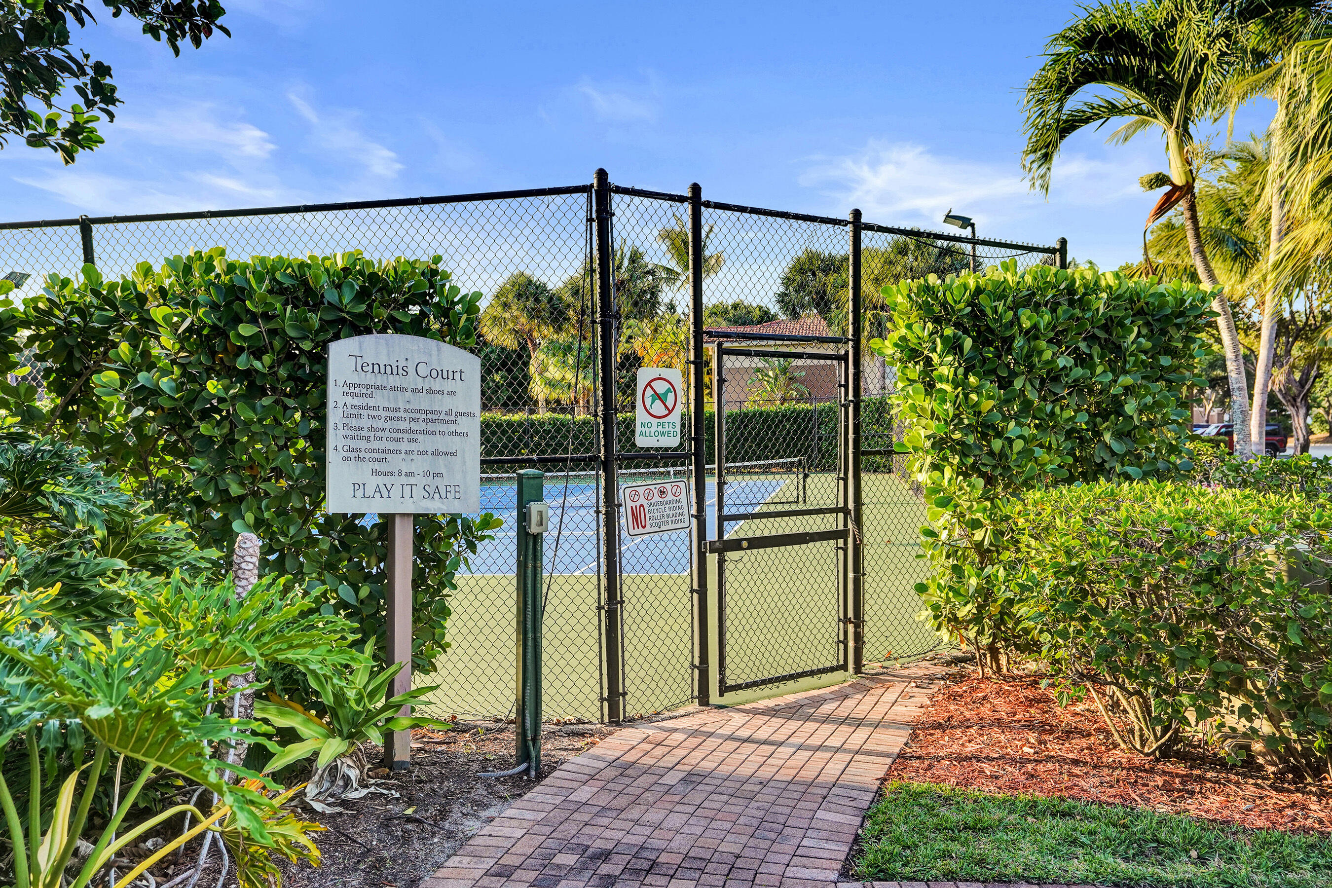 15075 Michelangelo Boulevard 103