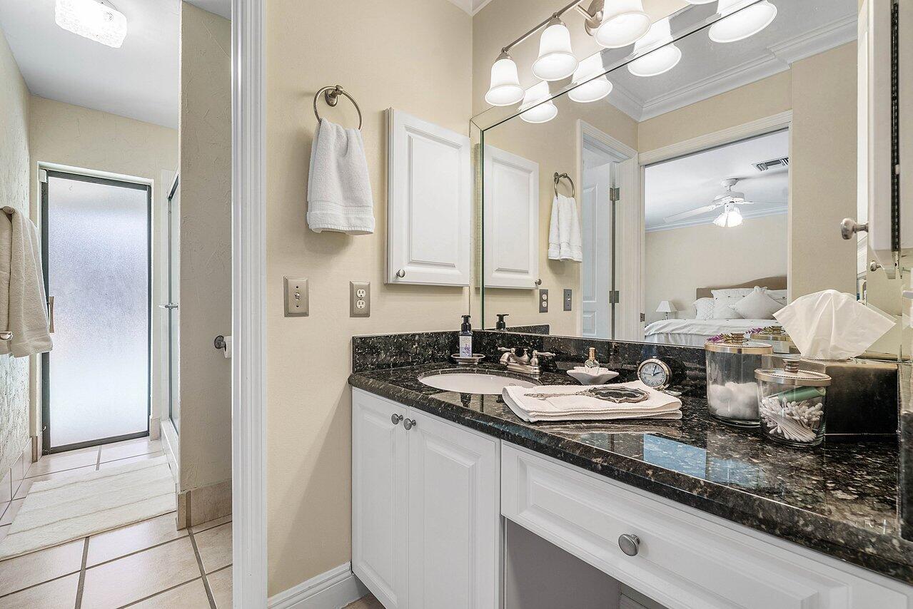 2371 NW 30th Road