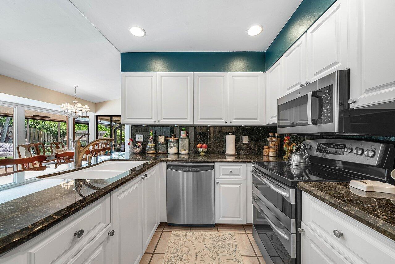 2371 NW 30th Road