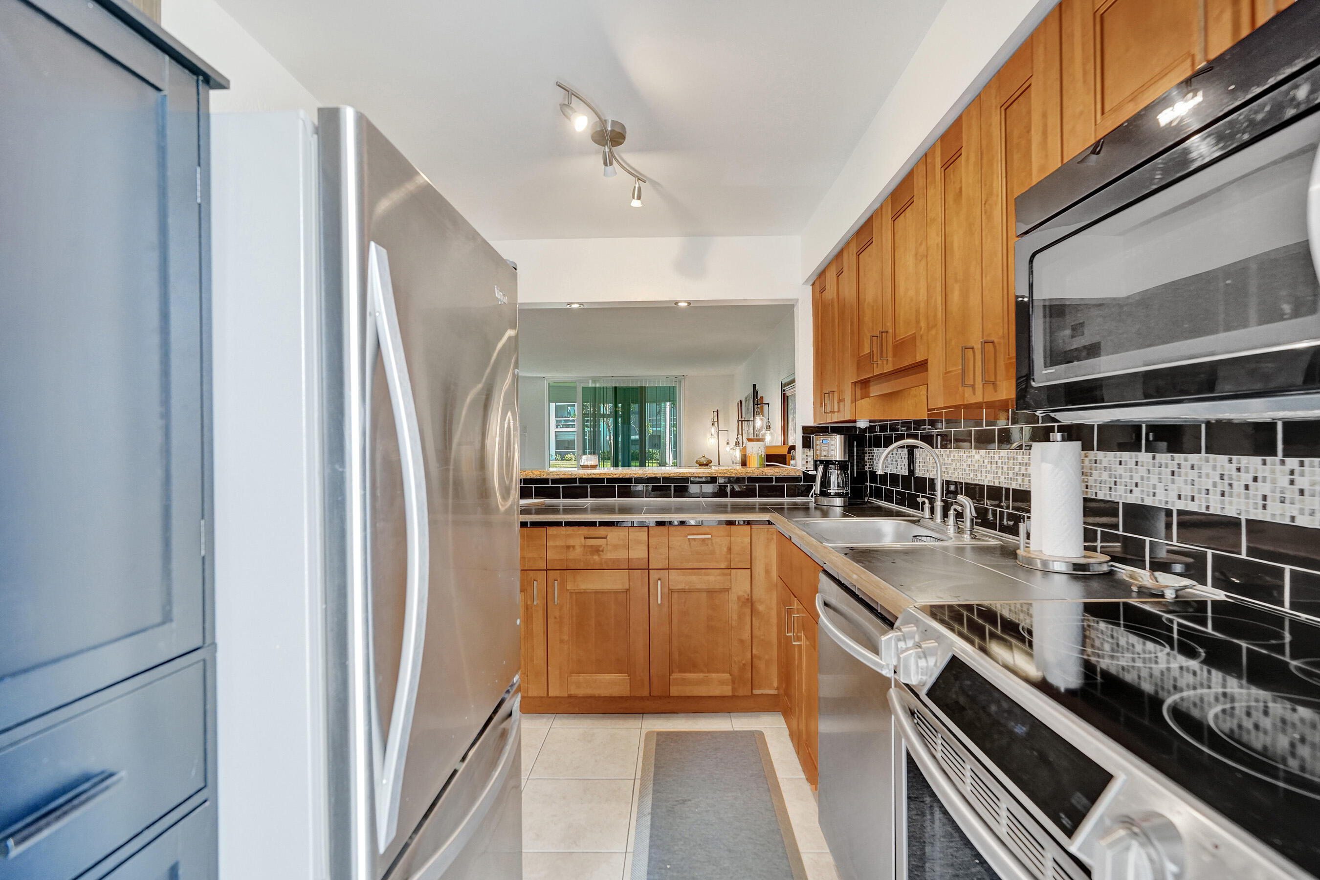 1040 SE 4TH Avenue 120