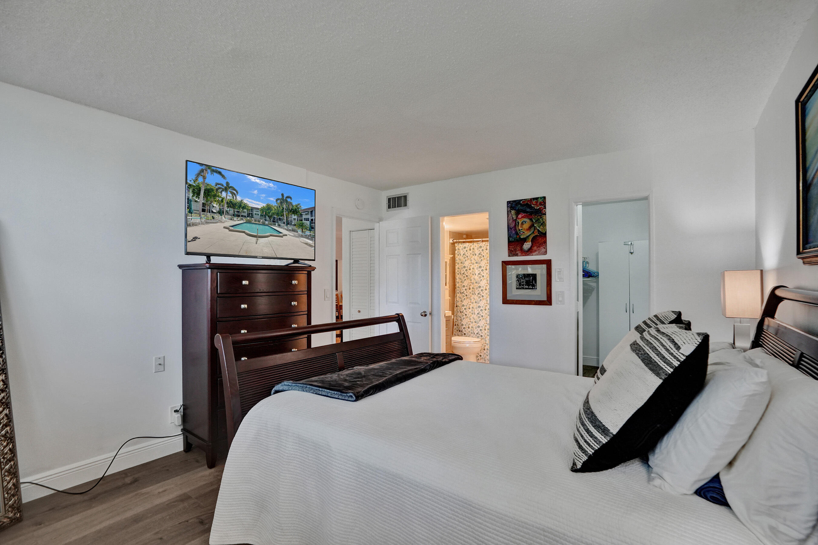1040 SE 4TH Avenue 120