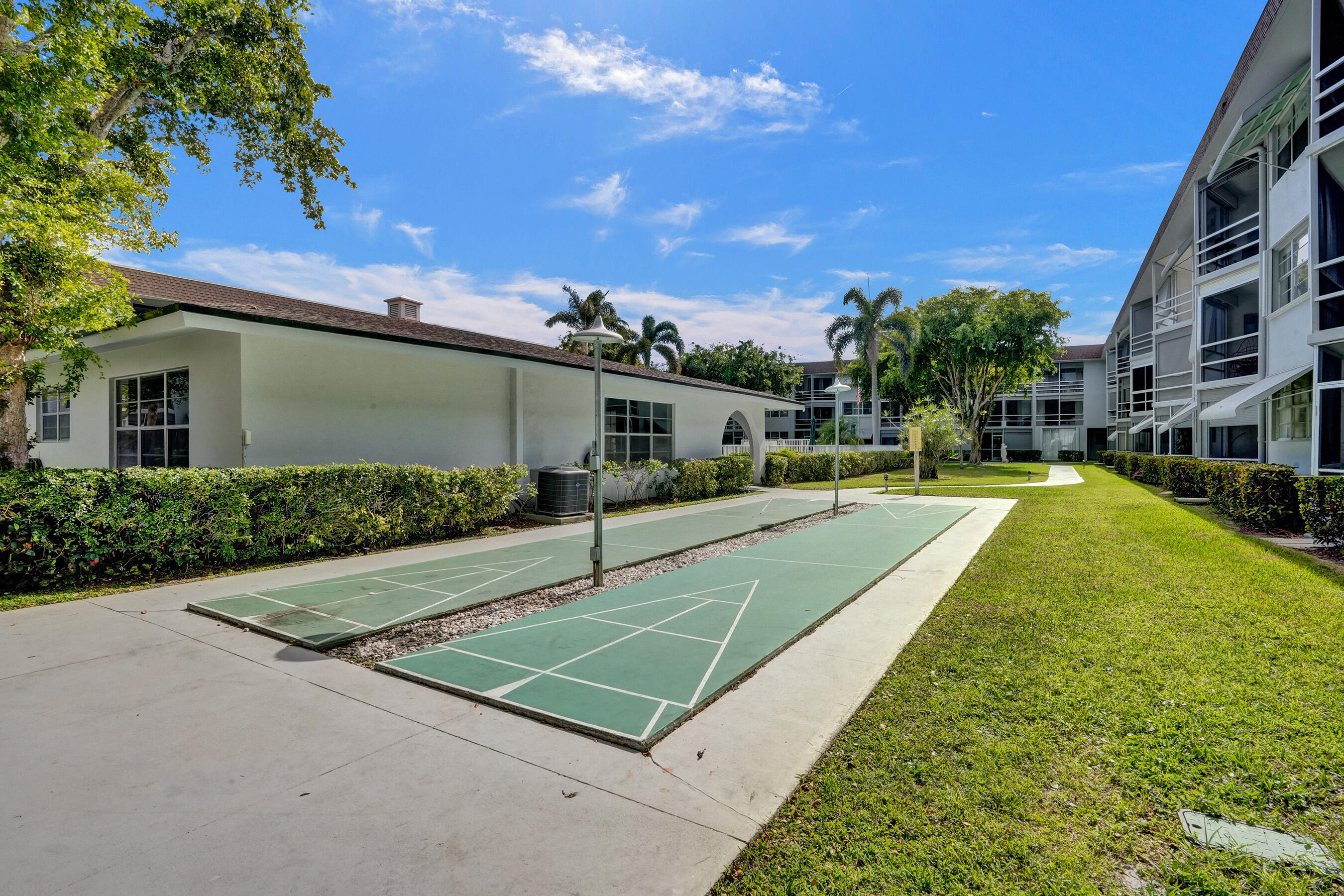 1040 SE 4TH Avenue 120