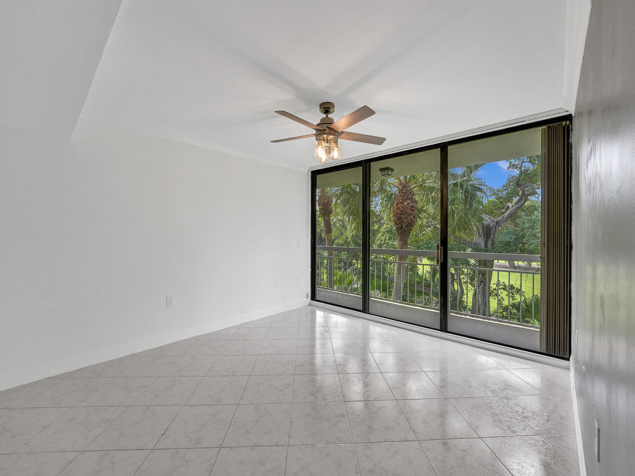 6169 BALBOA Circle 306