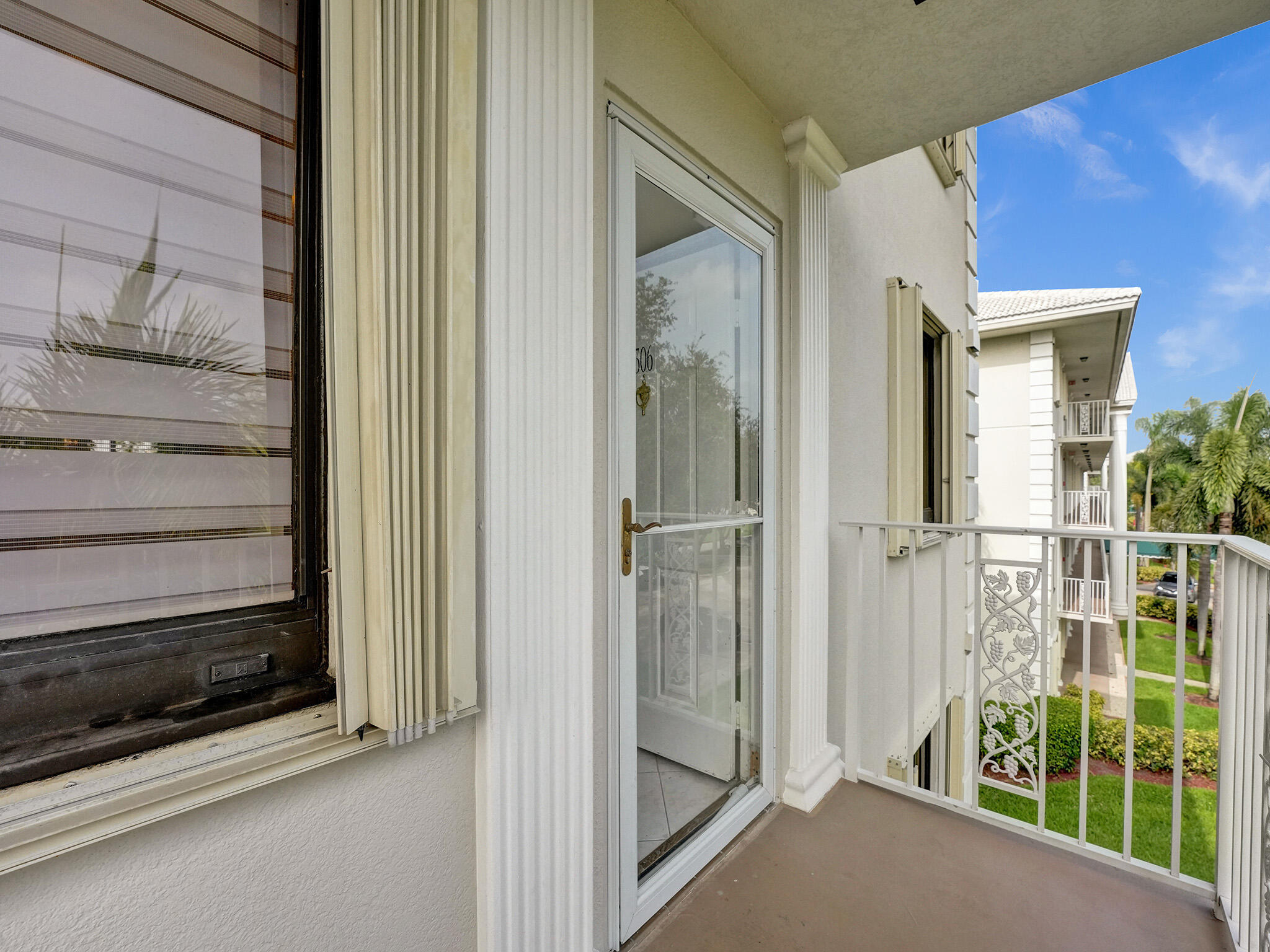 6169 BALBOA Circle 306