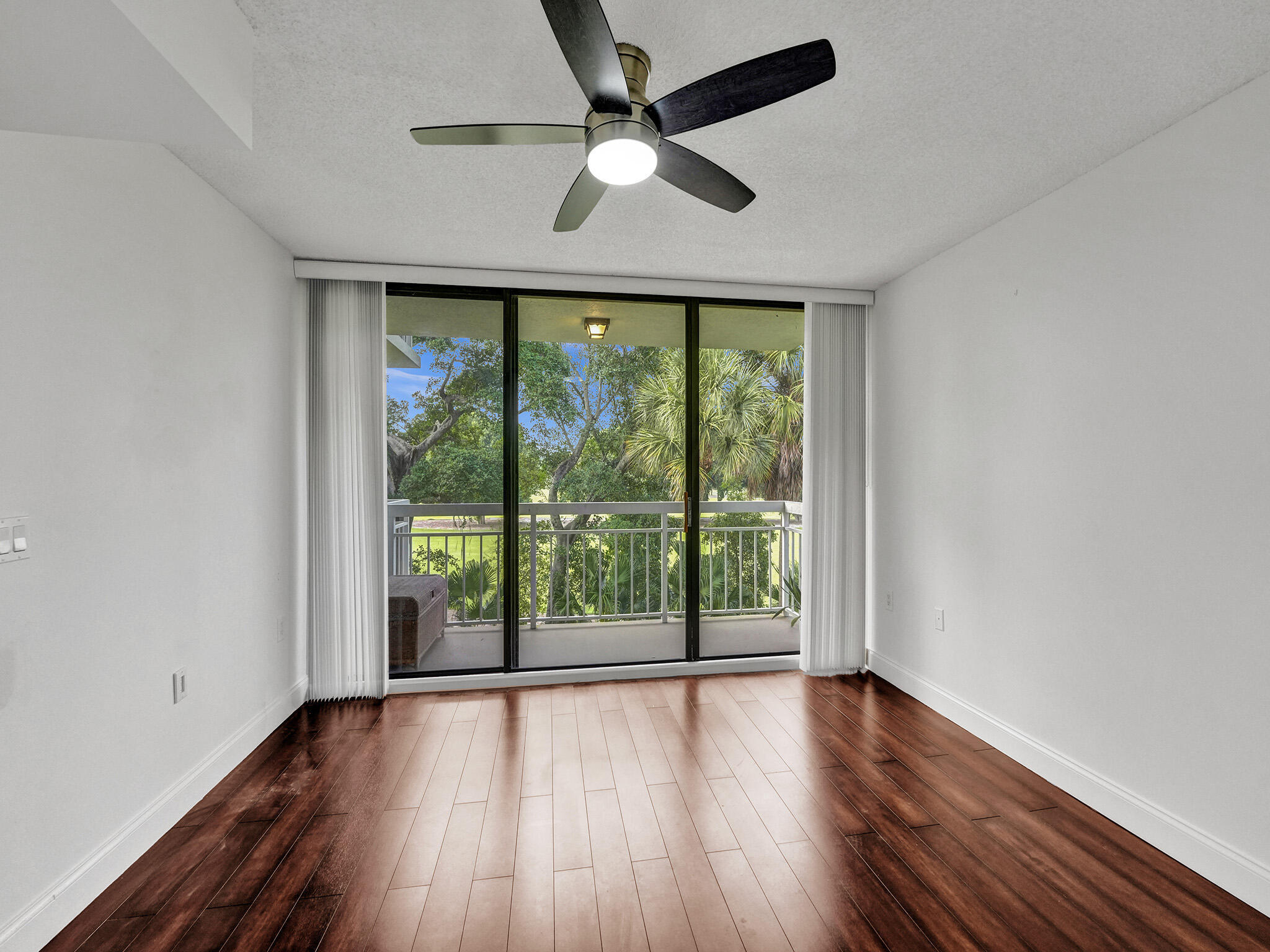6169 BALBOA Circle 306
