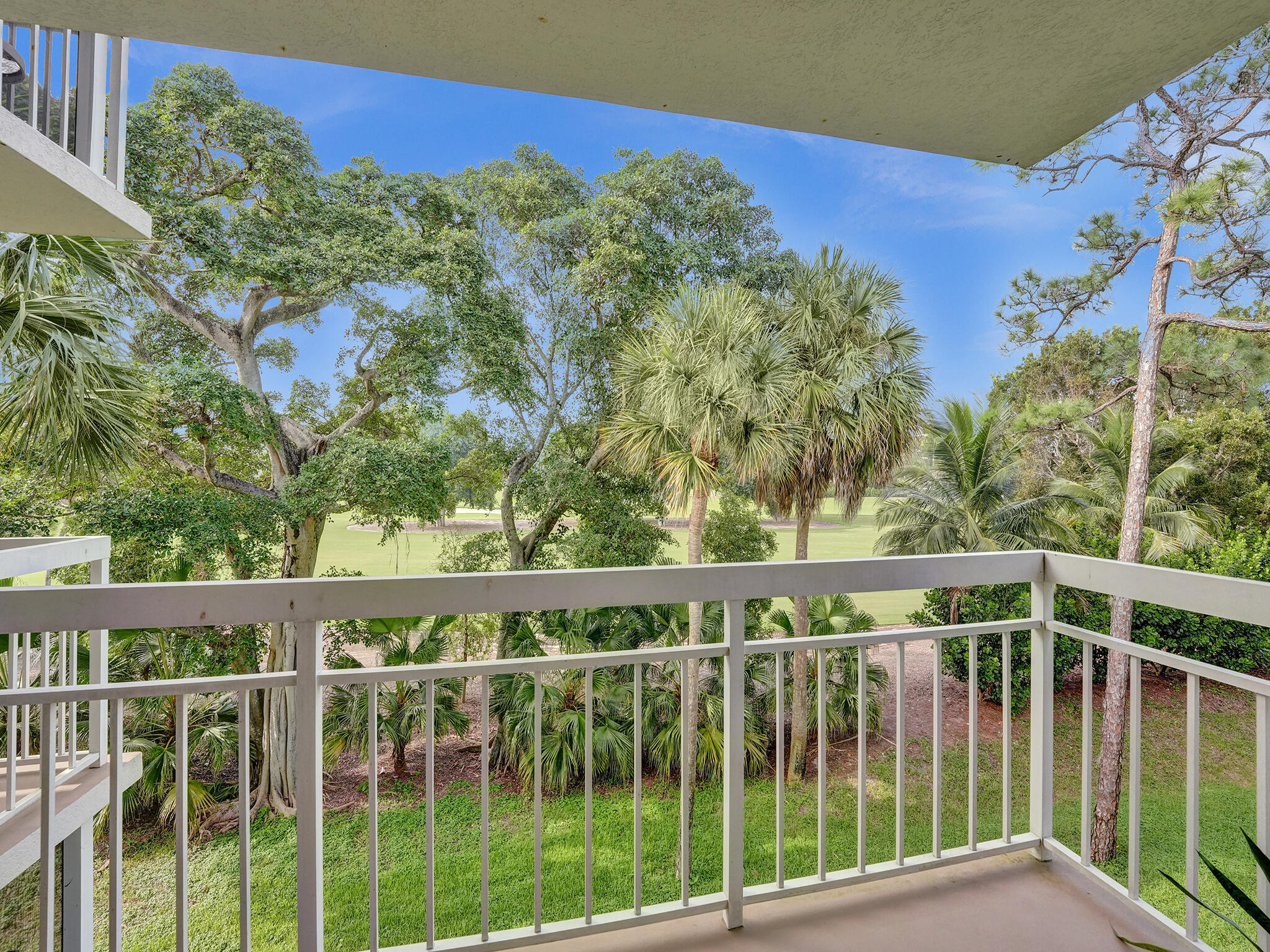 6169 BALBOA Circle 306