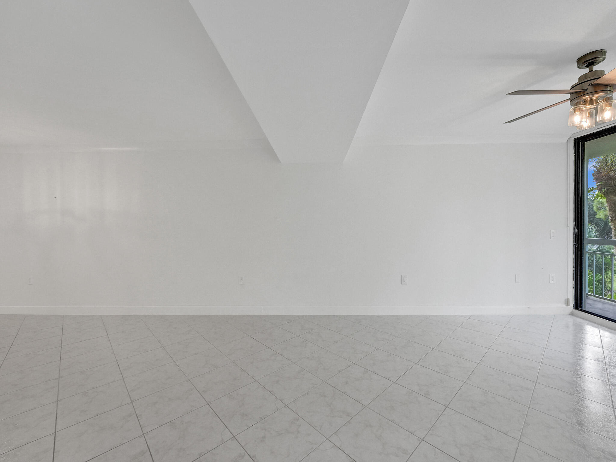6169 BALBOA Circle 306