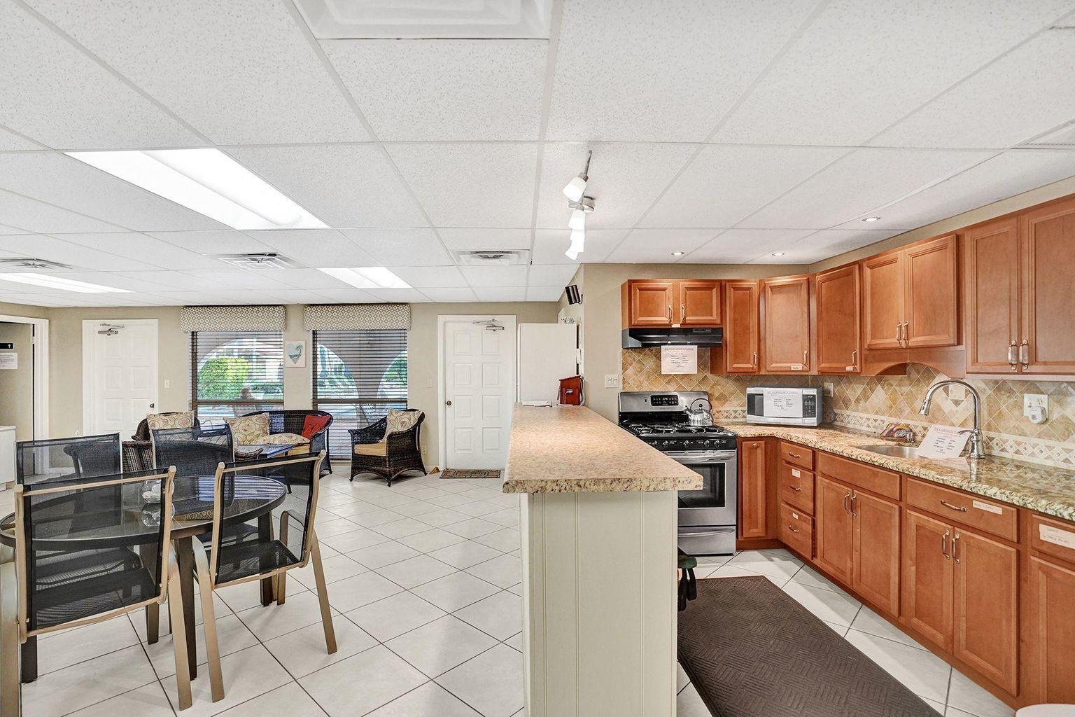 250 NE 20th Street 230