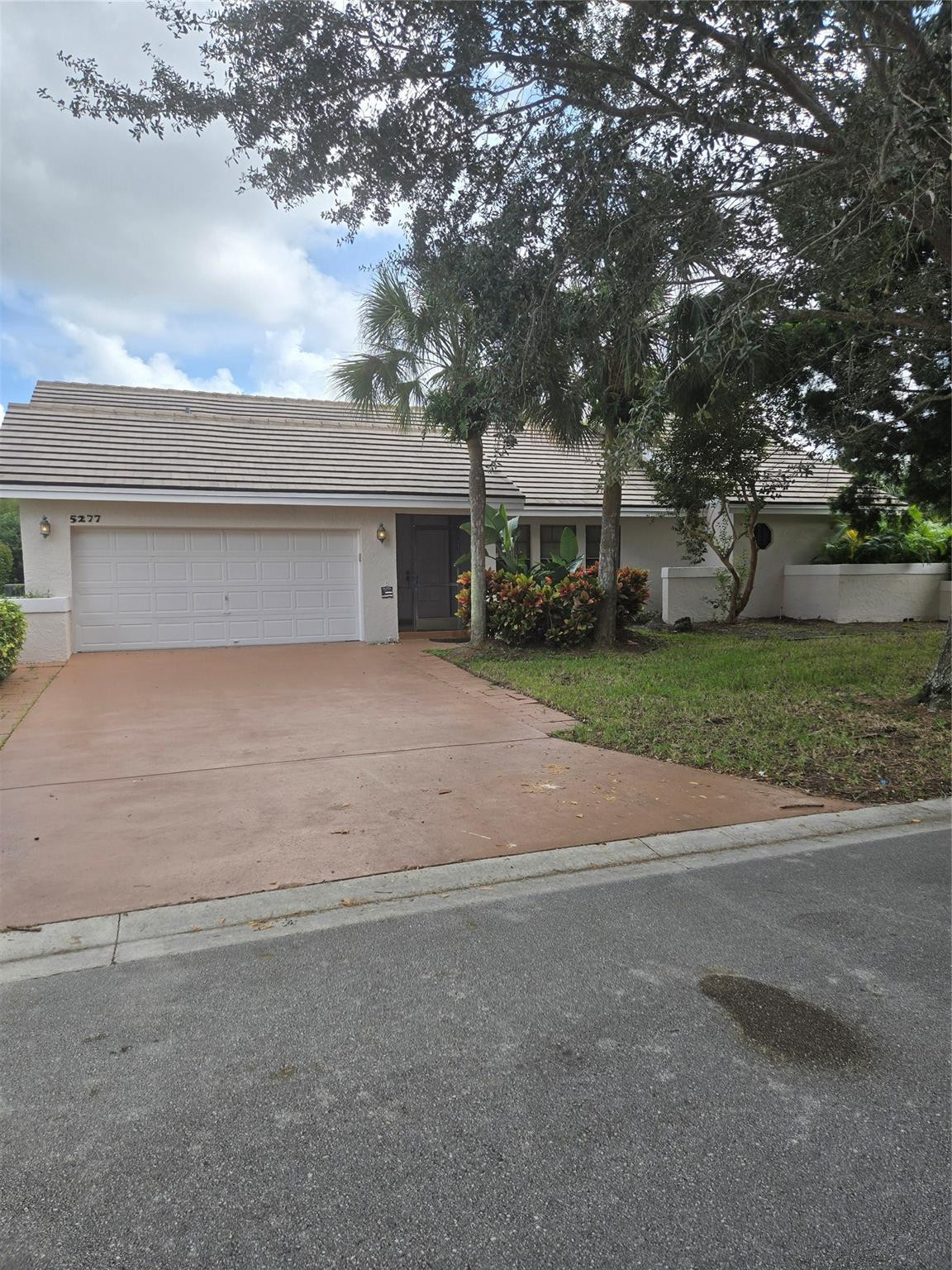5277 NW 58th Terrace
