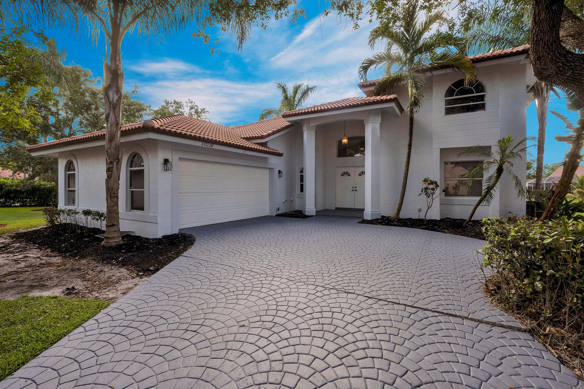 10210 NW 48 Court
