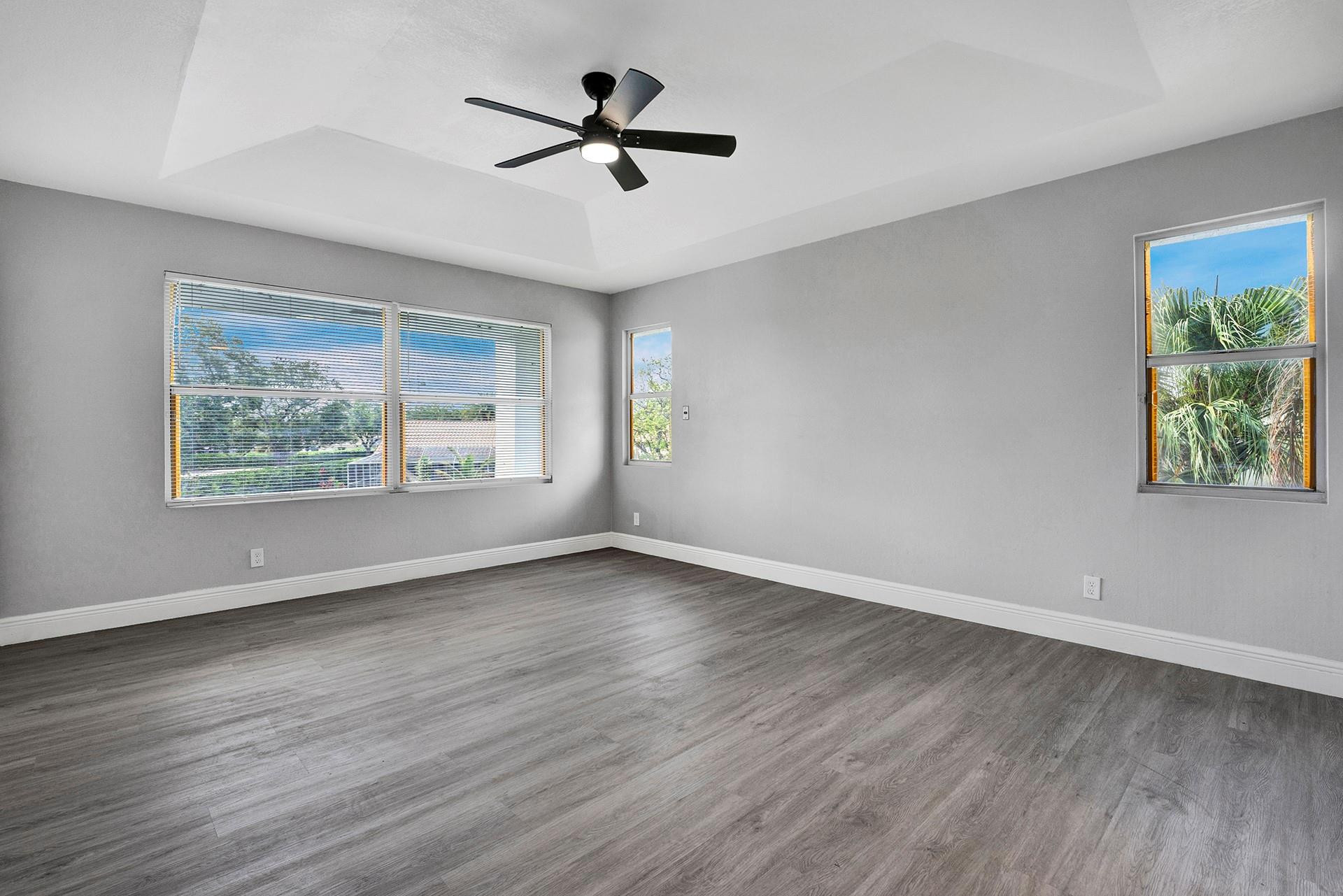 10210 NW 48 Court