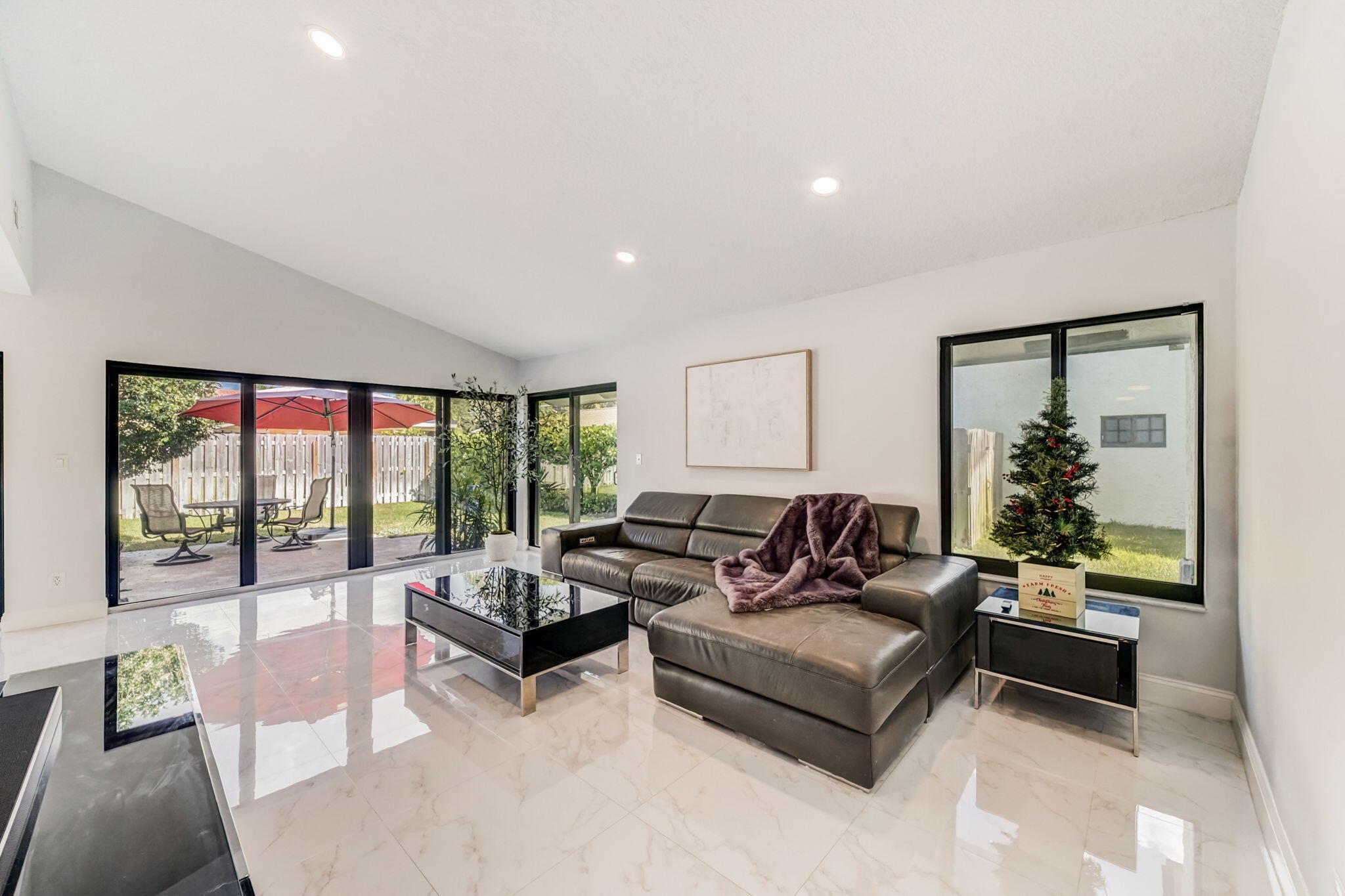 2393 NW 30th Road