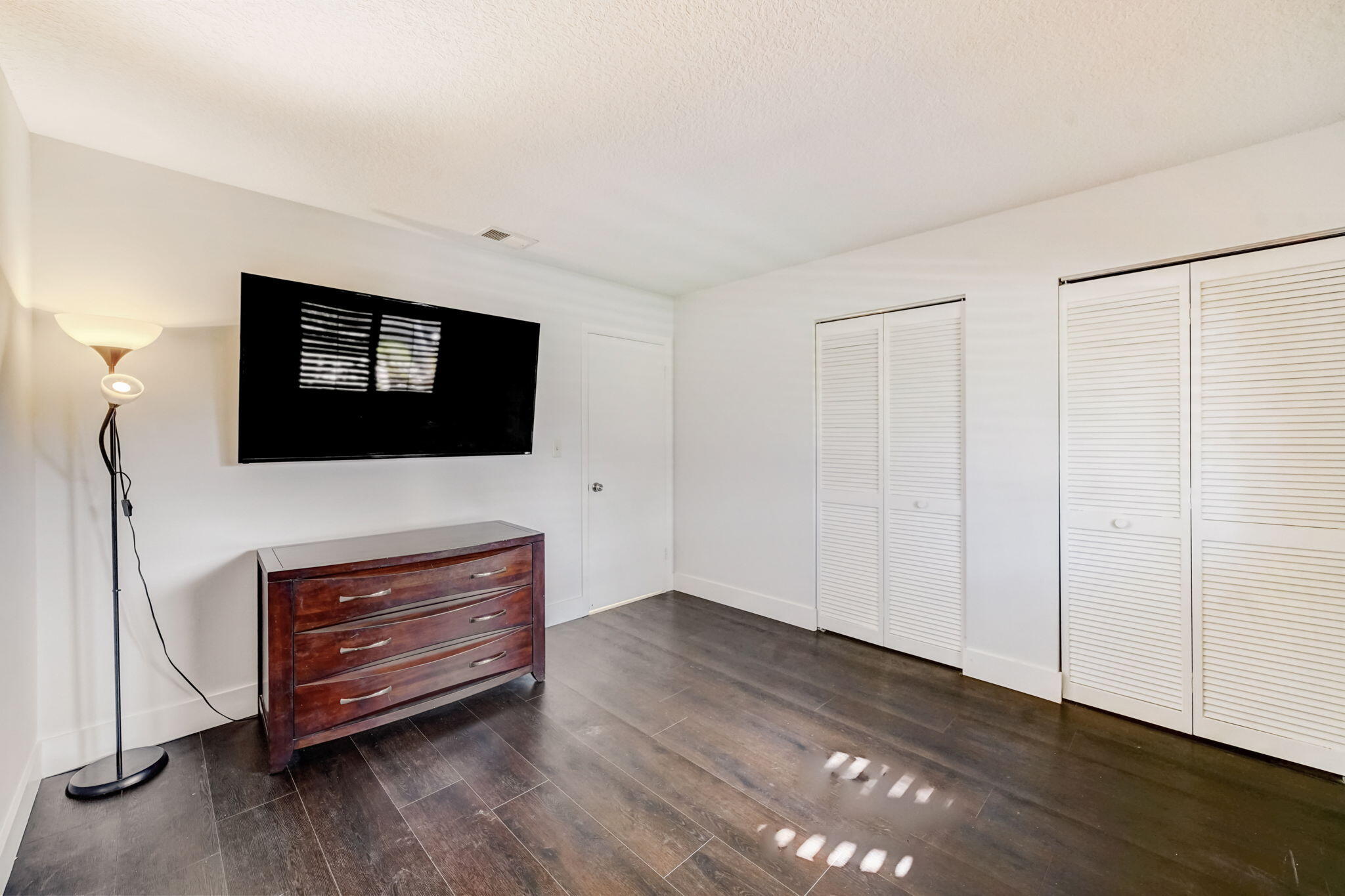 2393 NW 30th Road