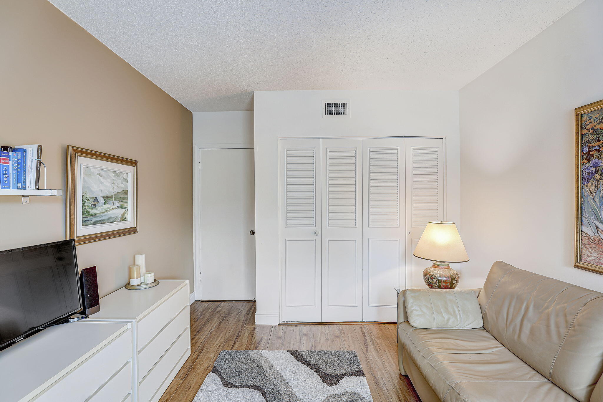 250 NE 20th Street 206