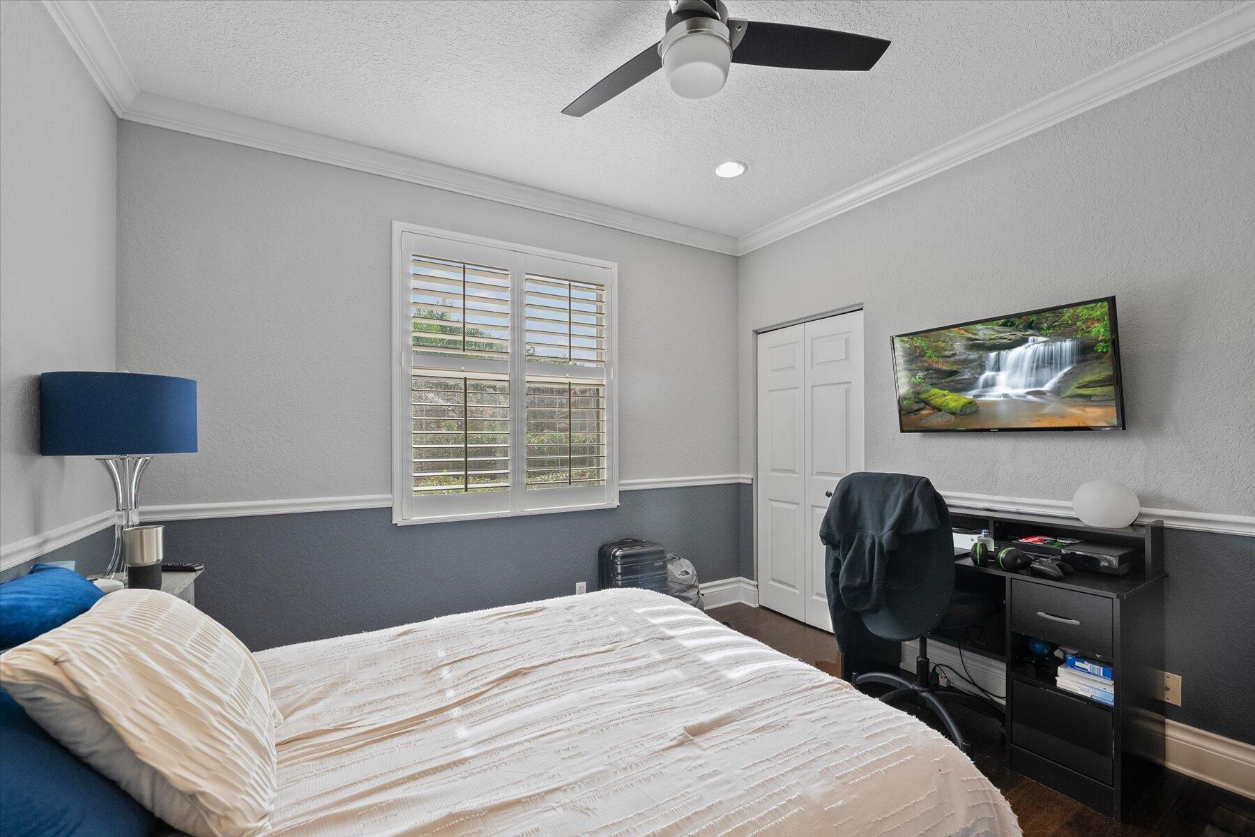 6519 NW 72nd Place