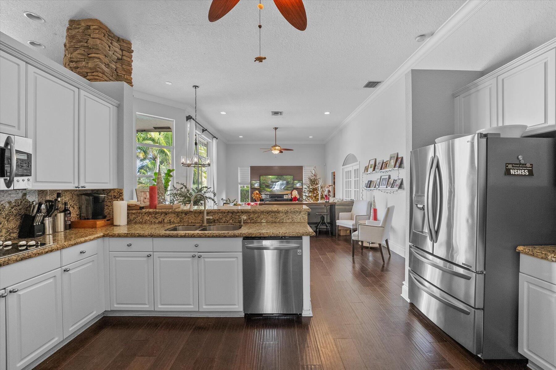 6519 NW 72nd Place