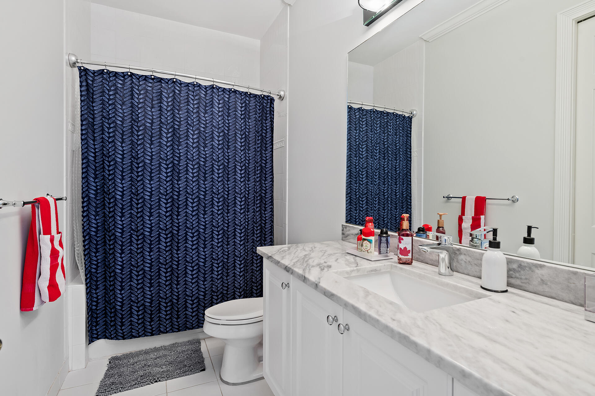 10162 NW 69th Manor